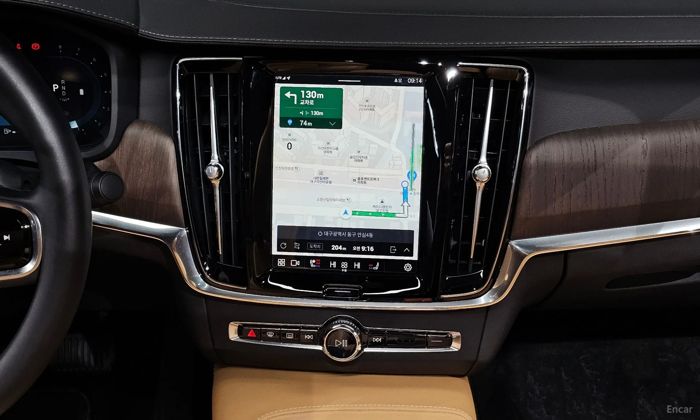 Volvo S90 превью 14