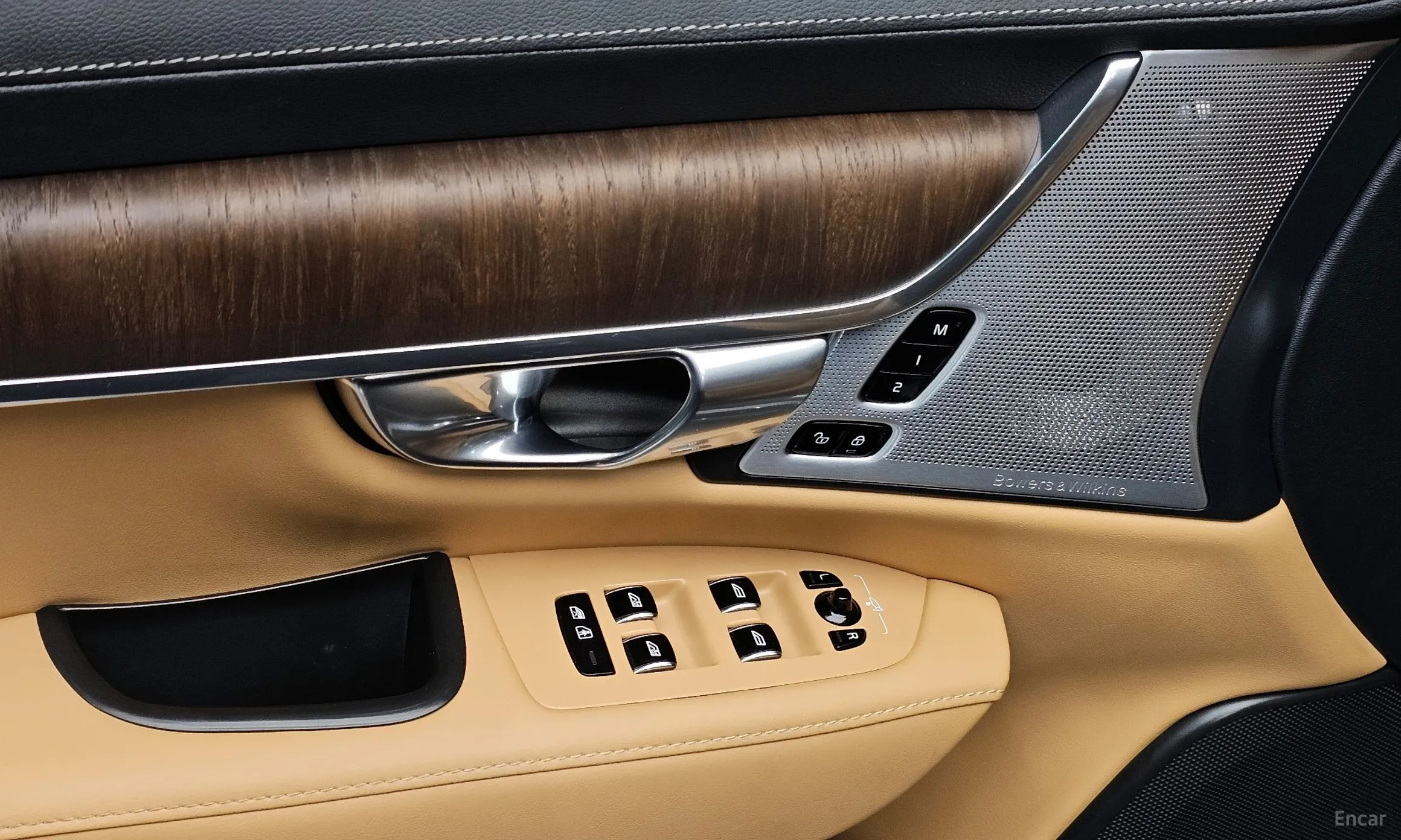 Volvo S90 превью 19