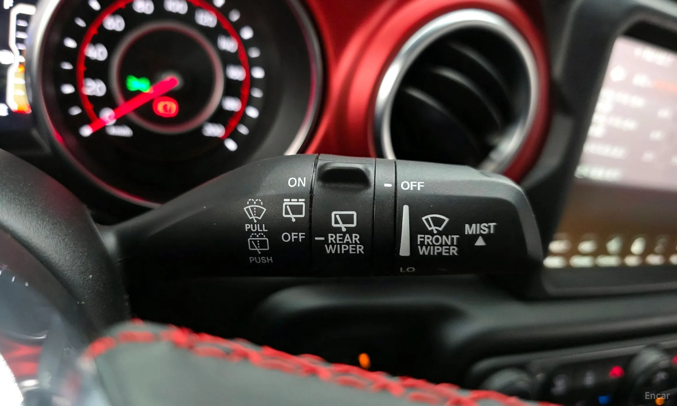 Jeep Wrangler (JL) превью 18