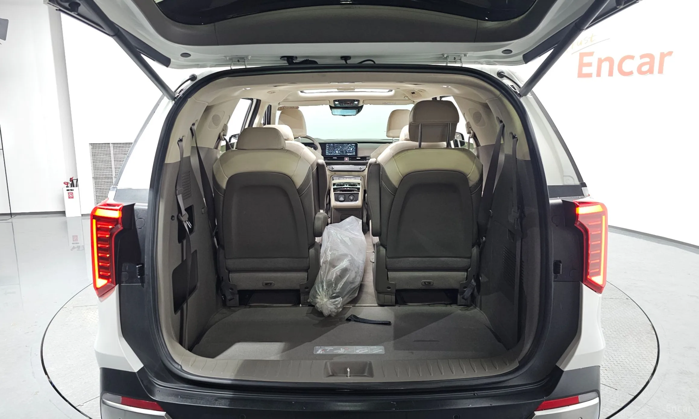 Kia Carnival 4th Generation превью 20
