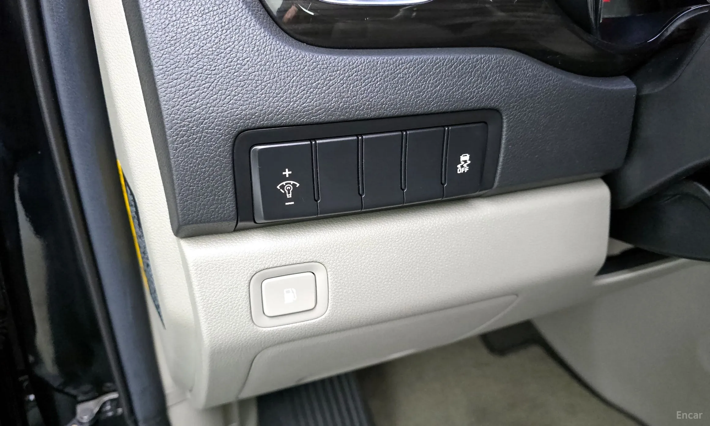 Kia Carnival превью 13