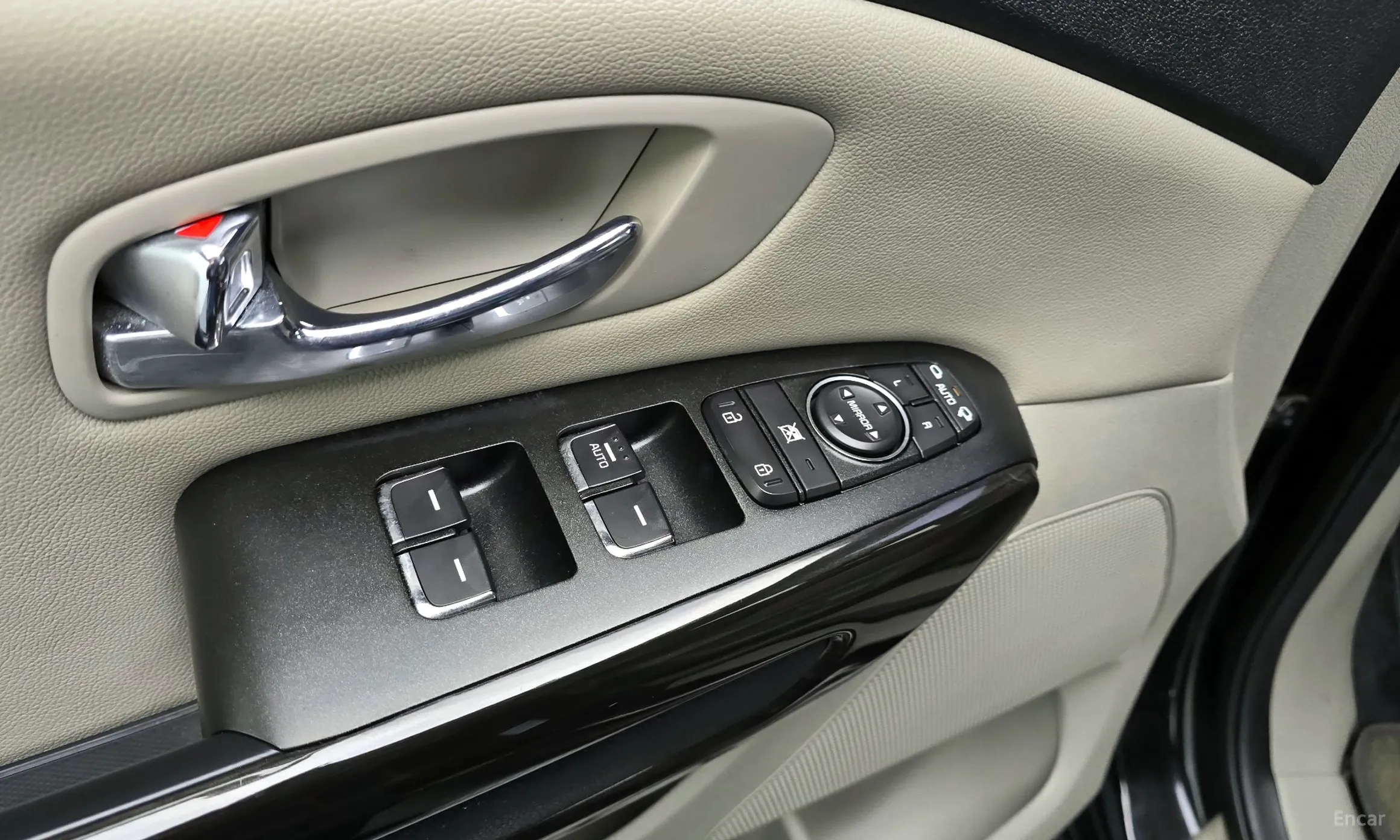 Kia Carnival превью 18