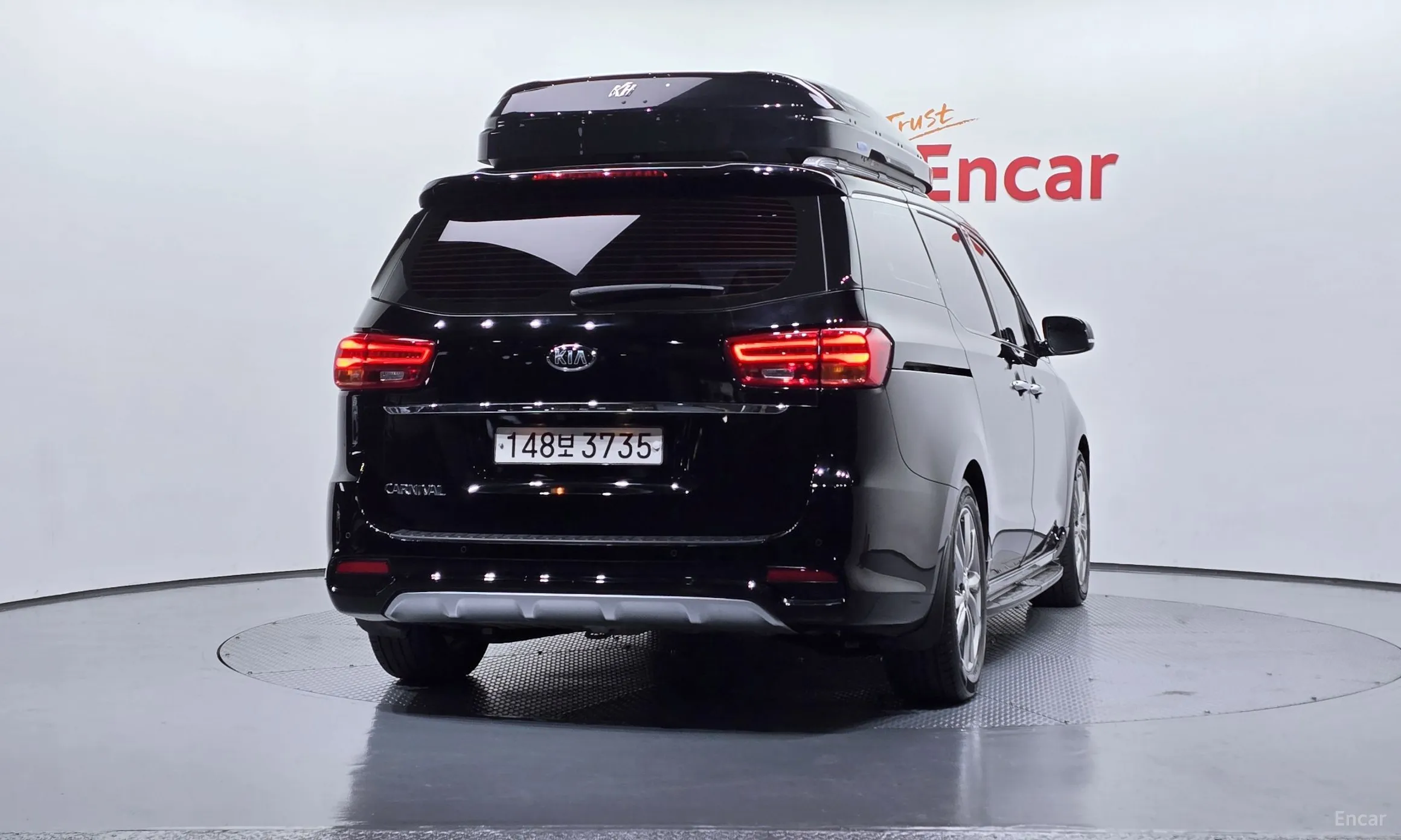 Kia Carnival превью 4