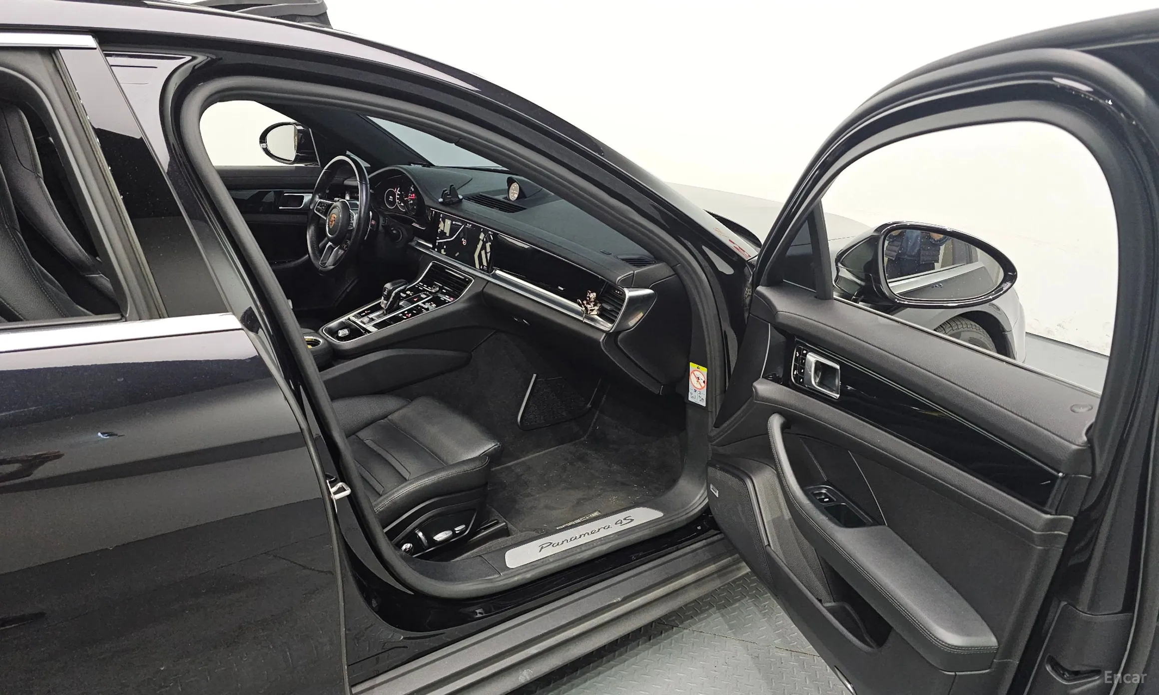 Porsche Panamera (971) превью 11