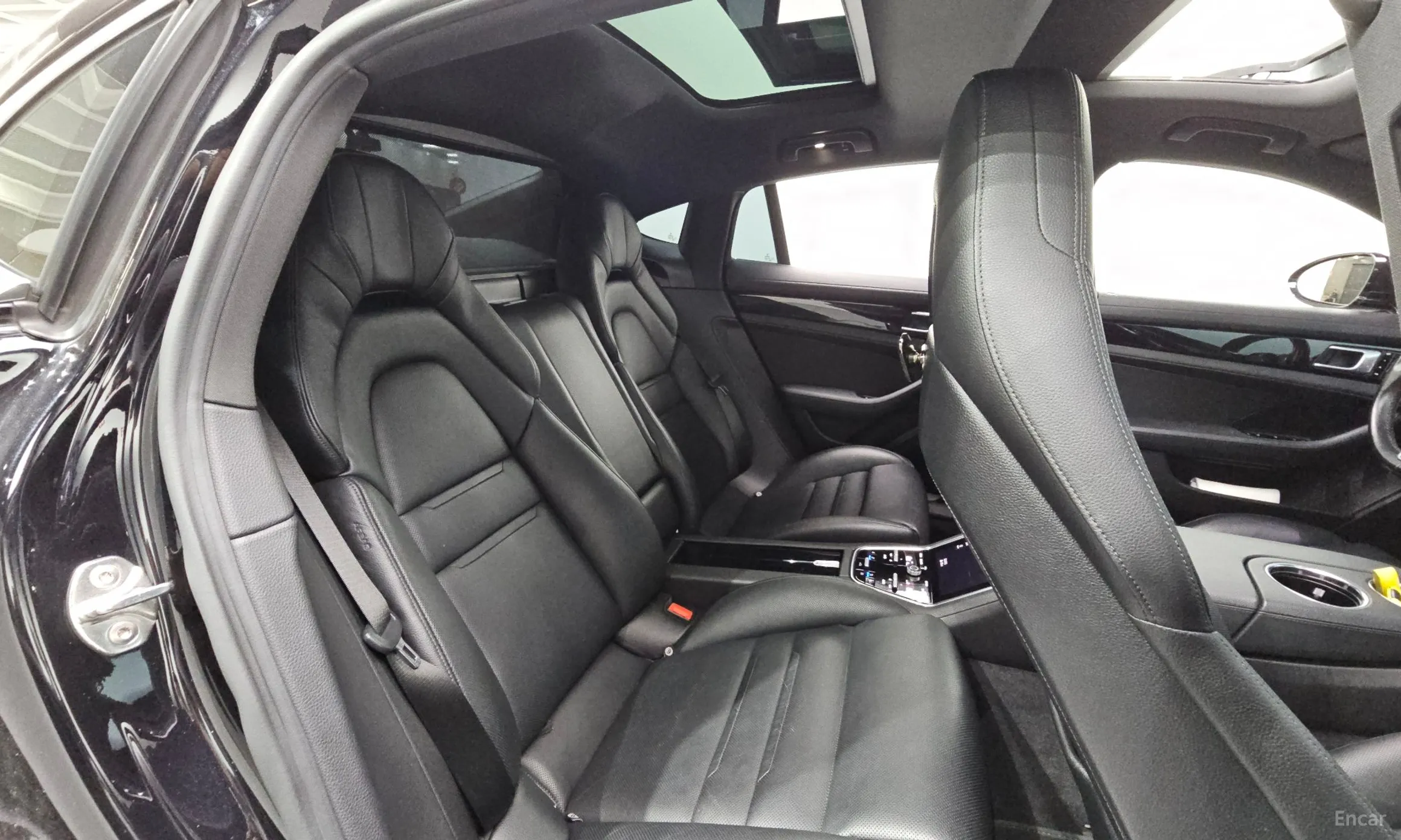 Porsche Panamera (971) превью 13