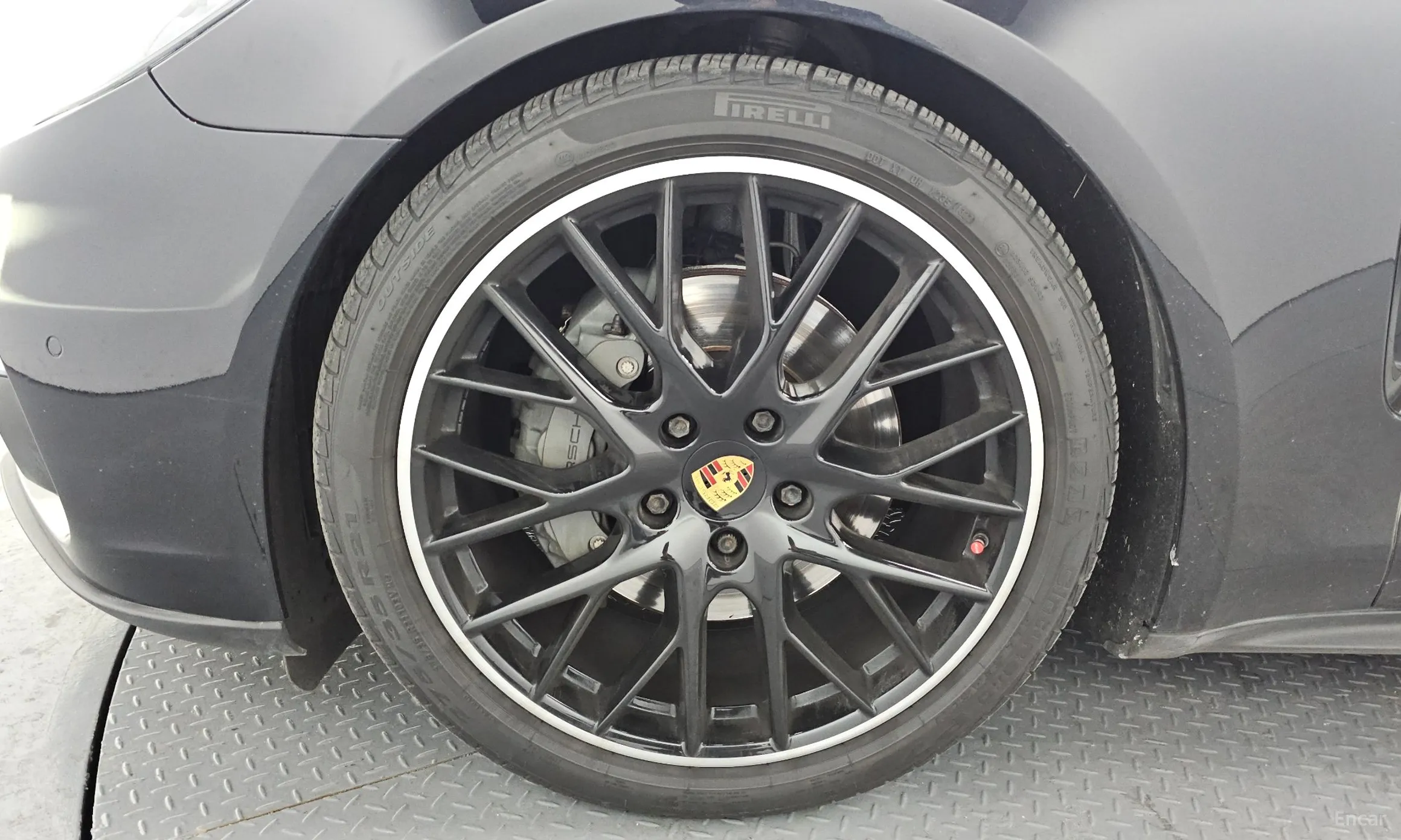 Porsche Panamera (971) превью 5