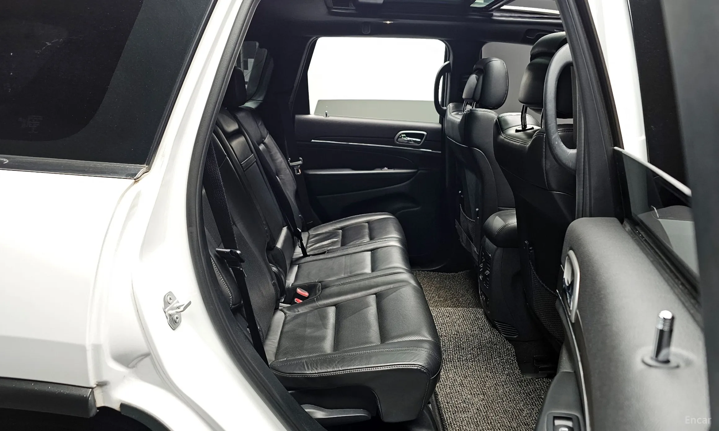 Jeep Grand Cherokee превью 11