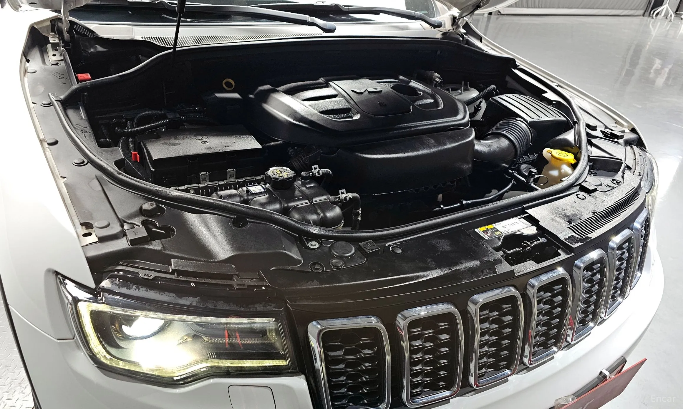 Jeep Grand Cherokee превью 6