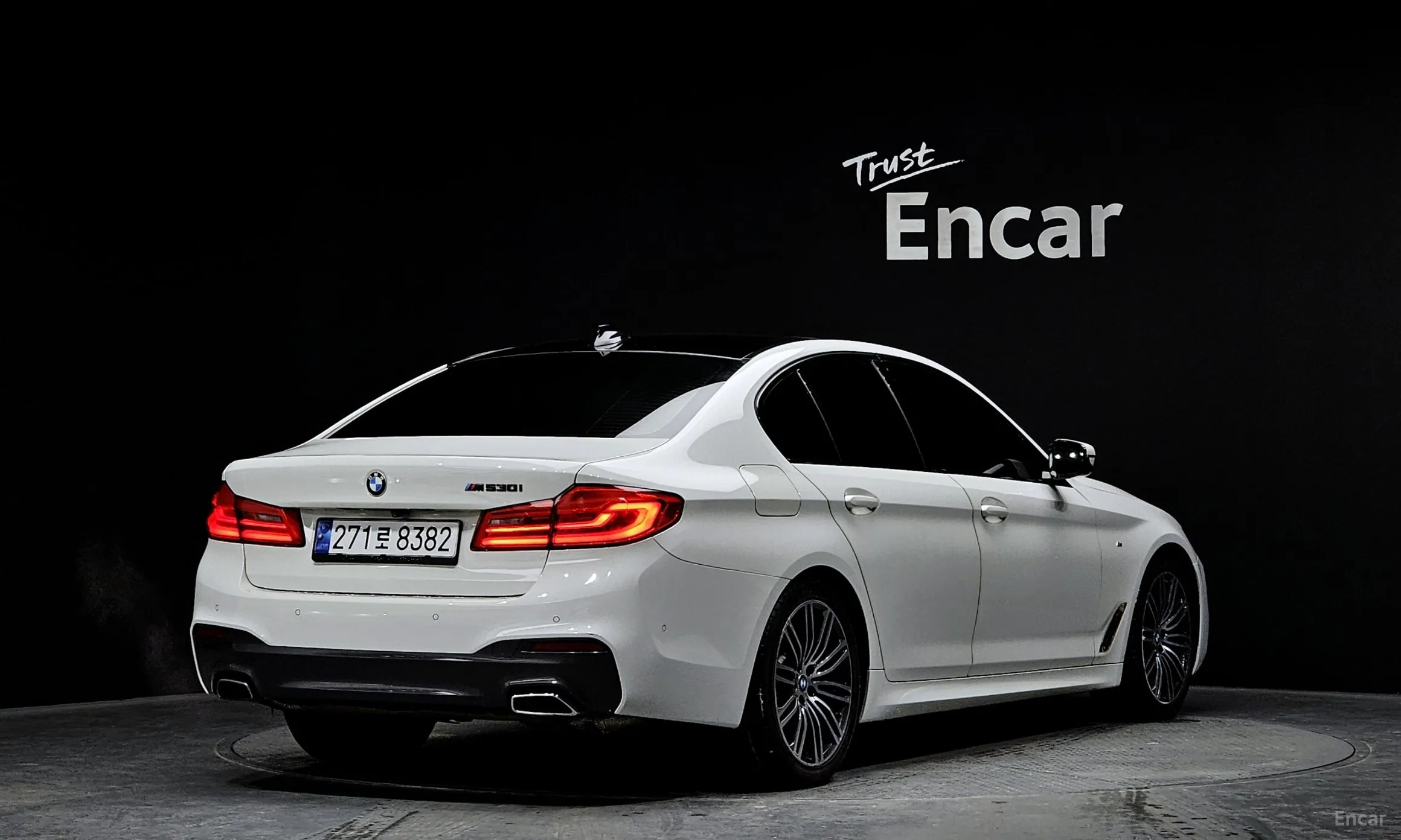 BMW 5 Series (G30)