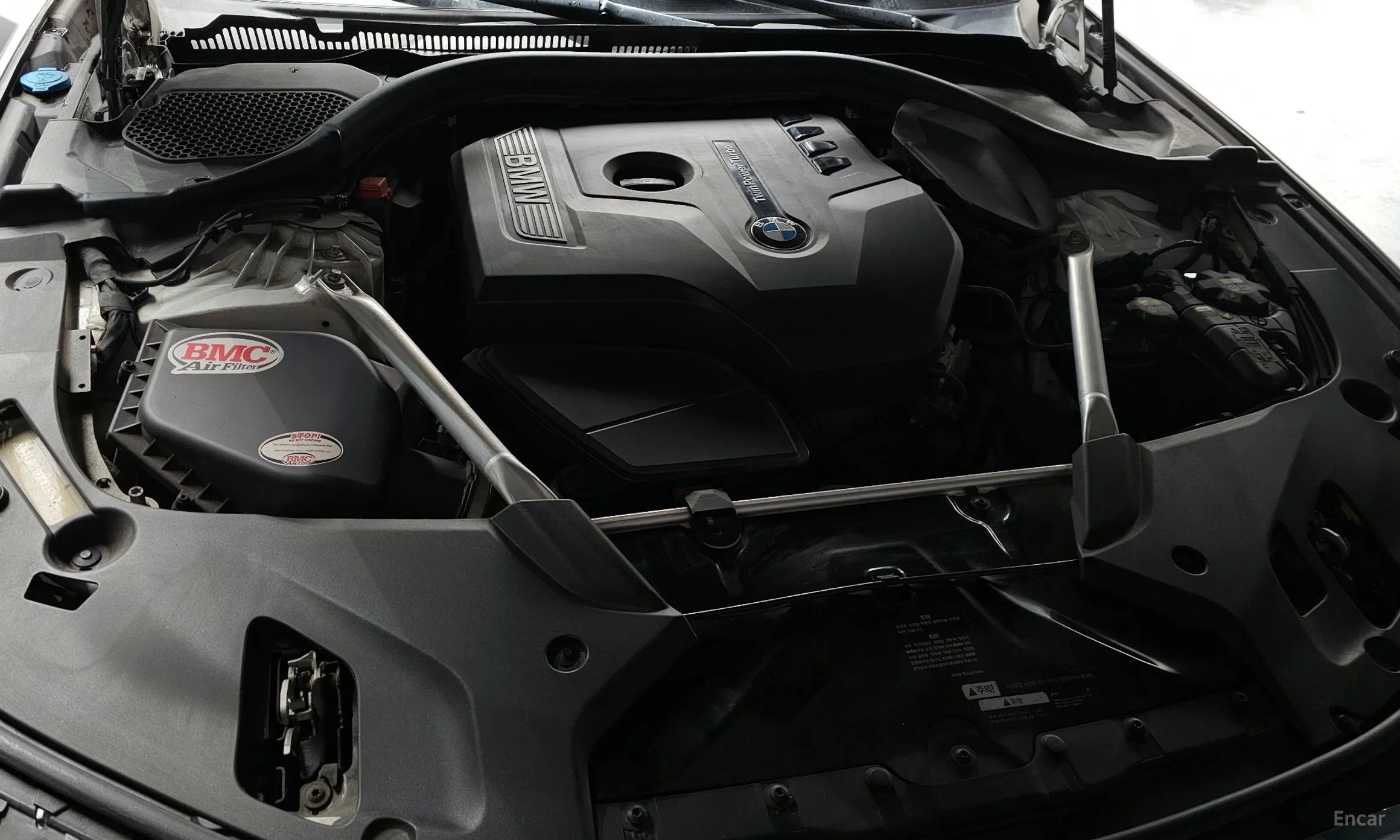 BMW 5 Series (G30) превью 6