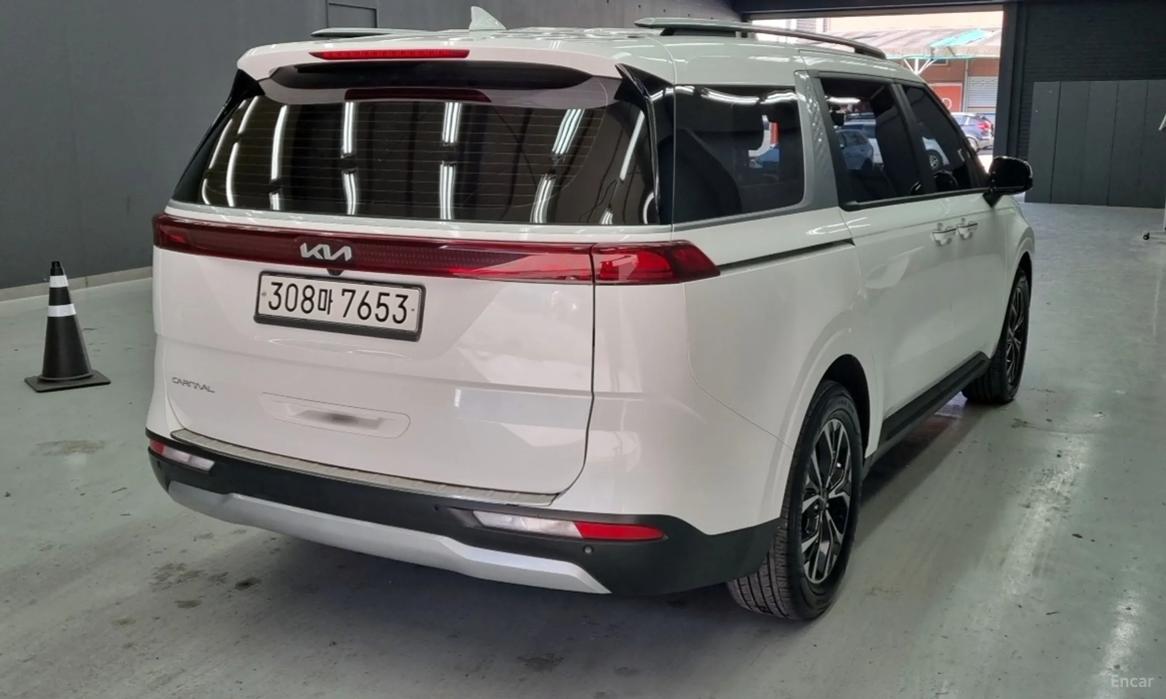 Kia Carnival Gen 4 превью 2