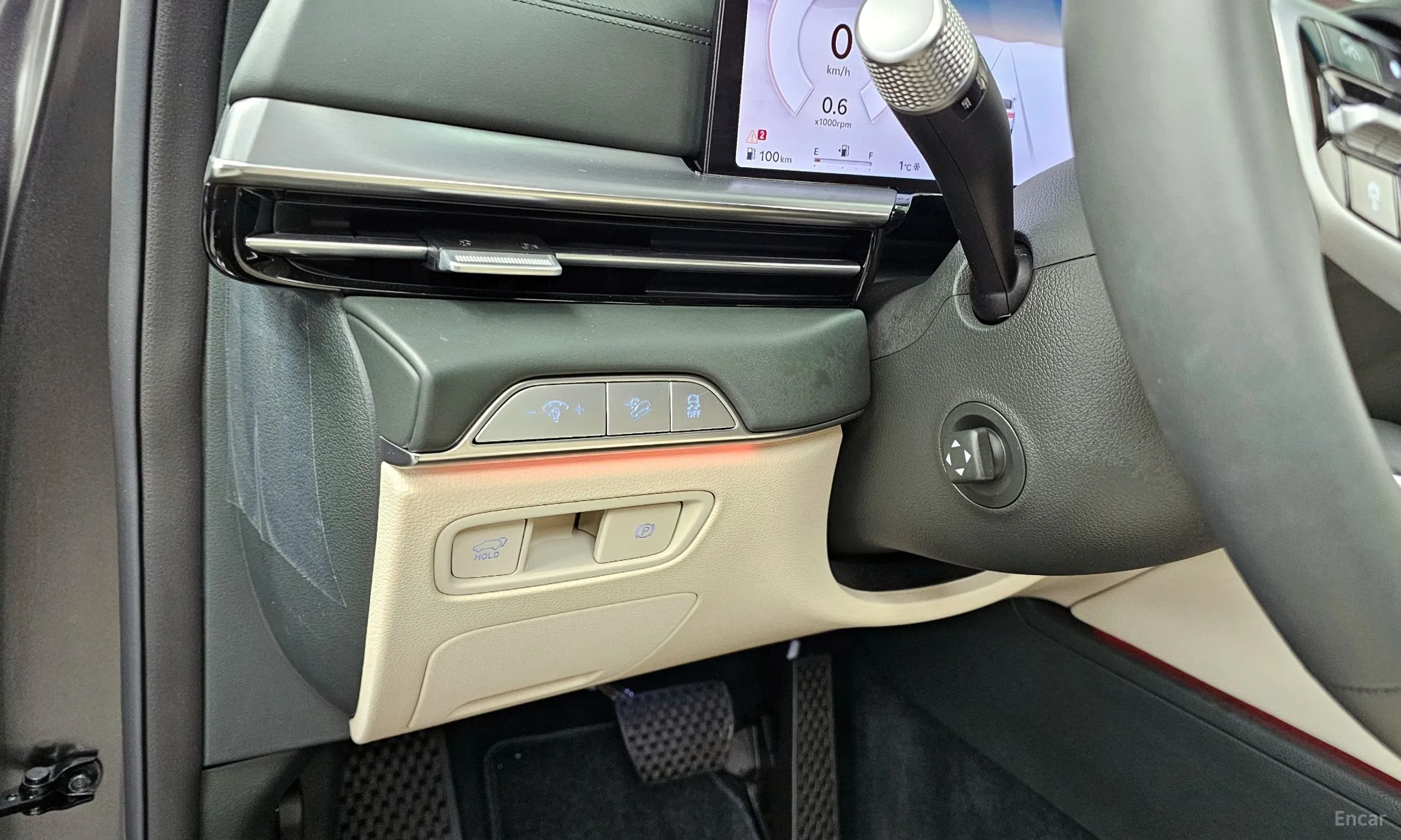 Genesis GV80 превью 16
