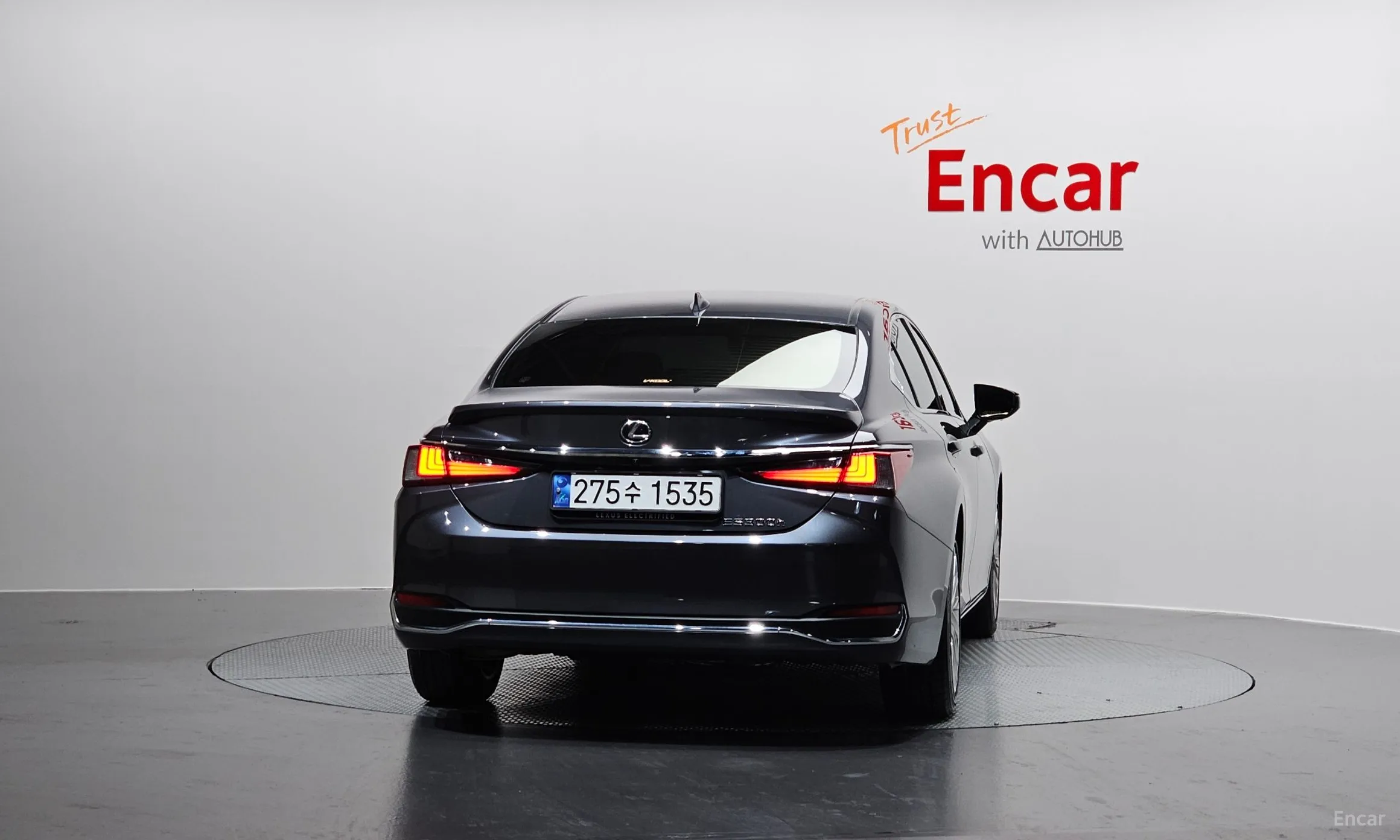 Lexus ES300h 7th Generation превью 4