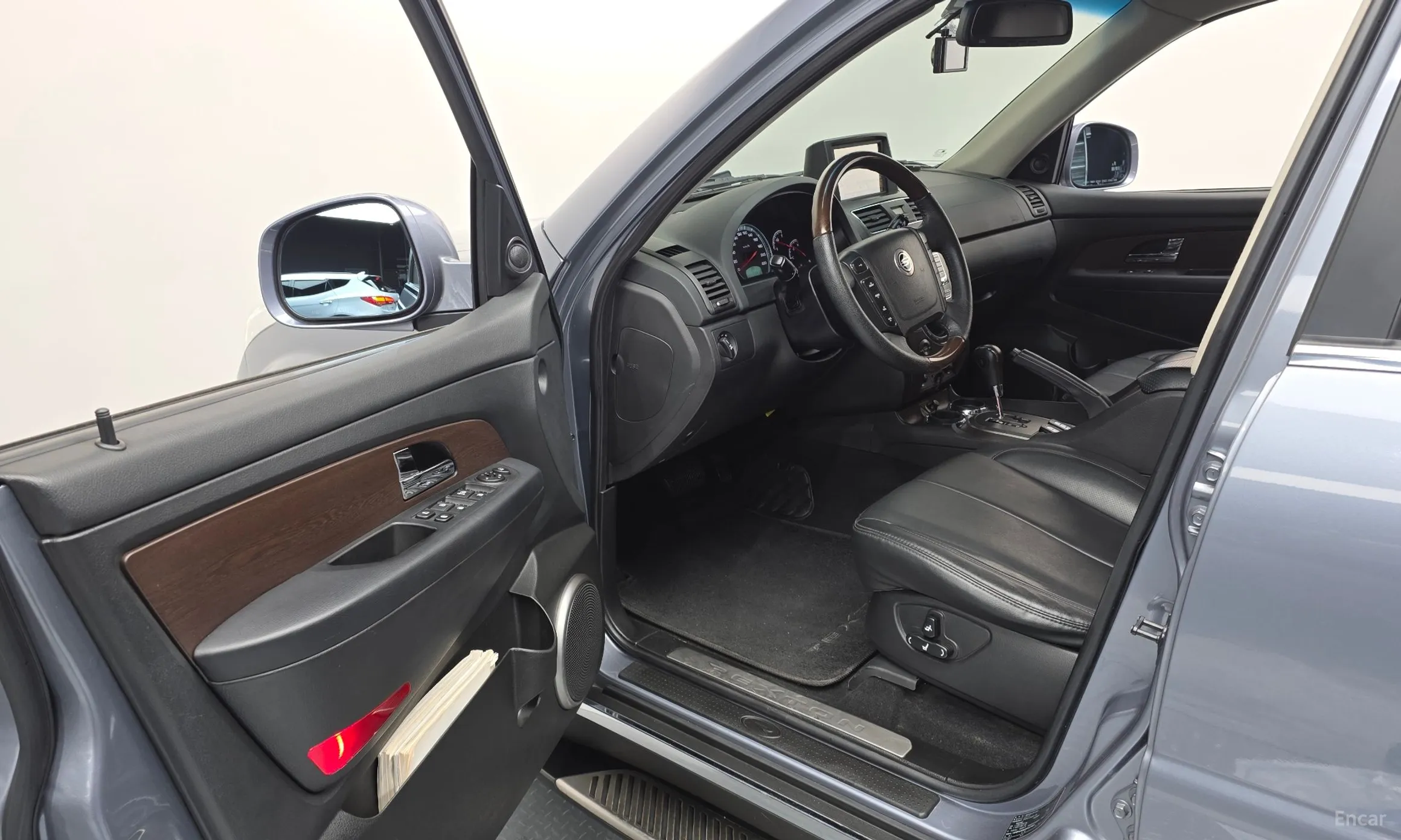 KG Mobility (SsangYong) Rexton W превью 11