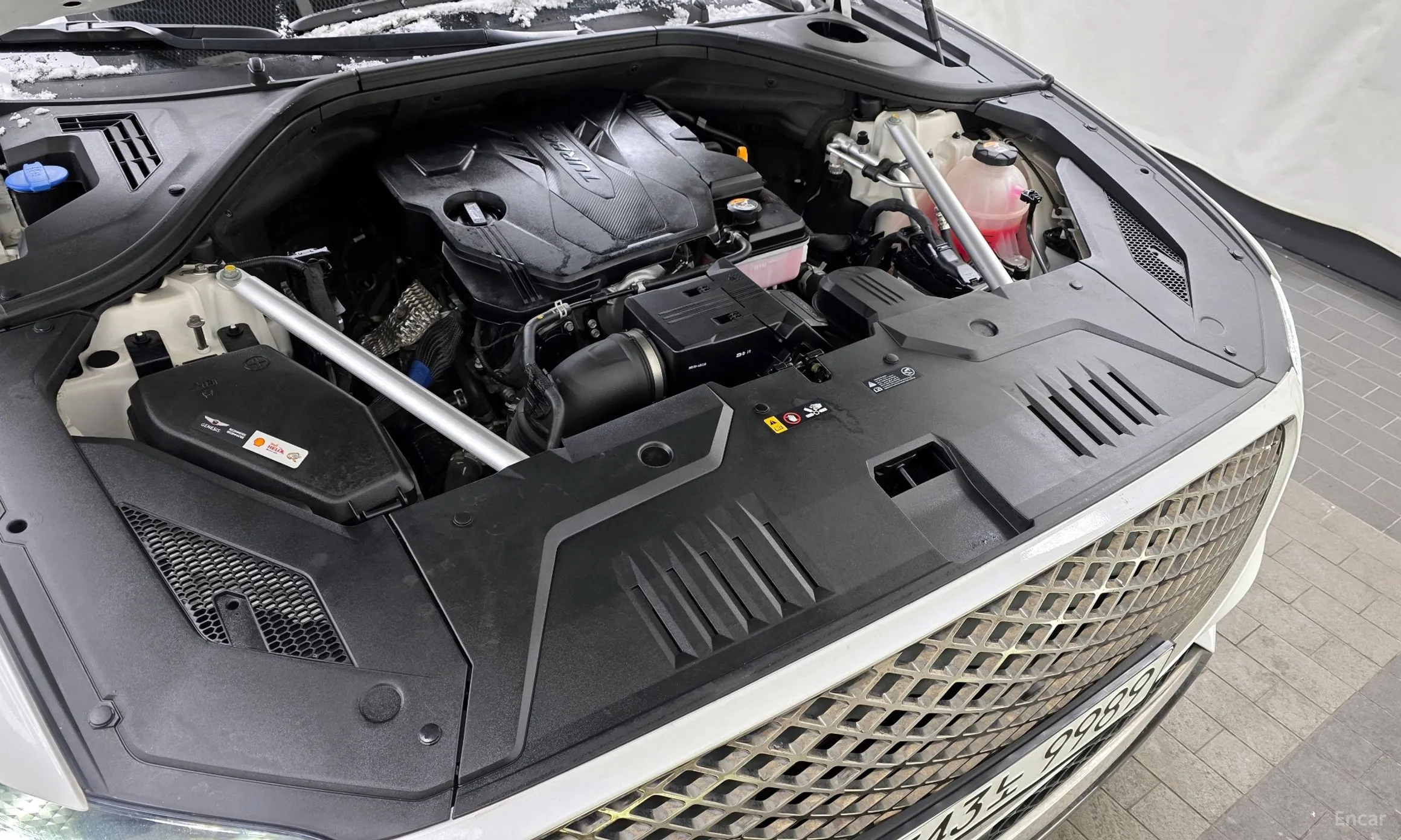 Genesis GV70 превью 6