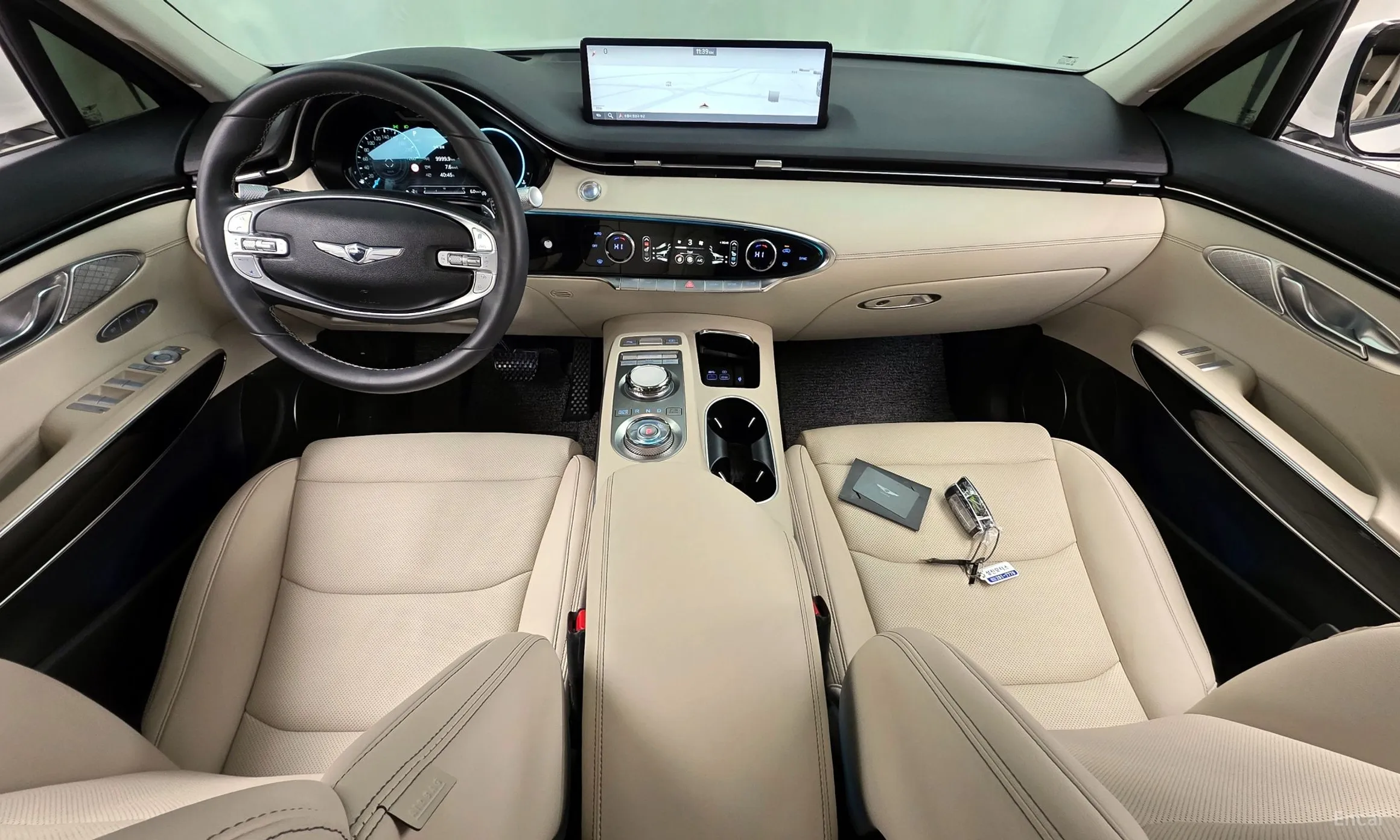 Genesis GV70 превью 7