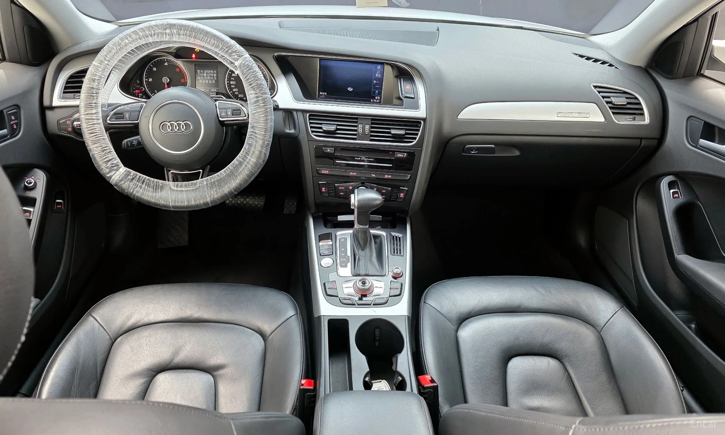 Audi New A4 превью 7