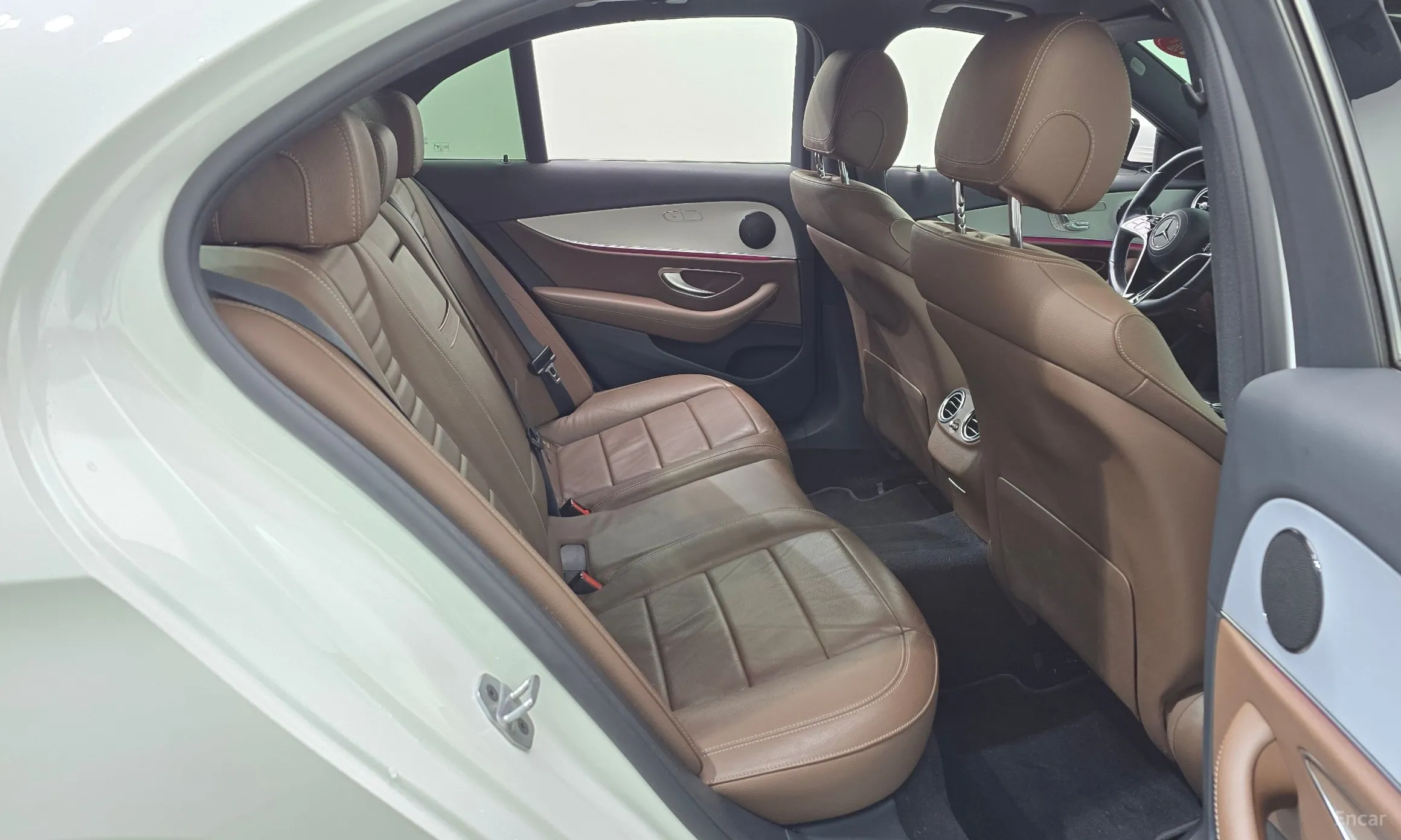 Mercedes Benz E-Class W213 превью 12