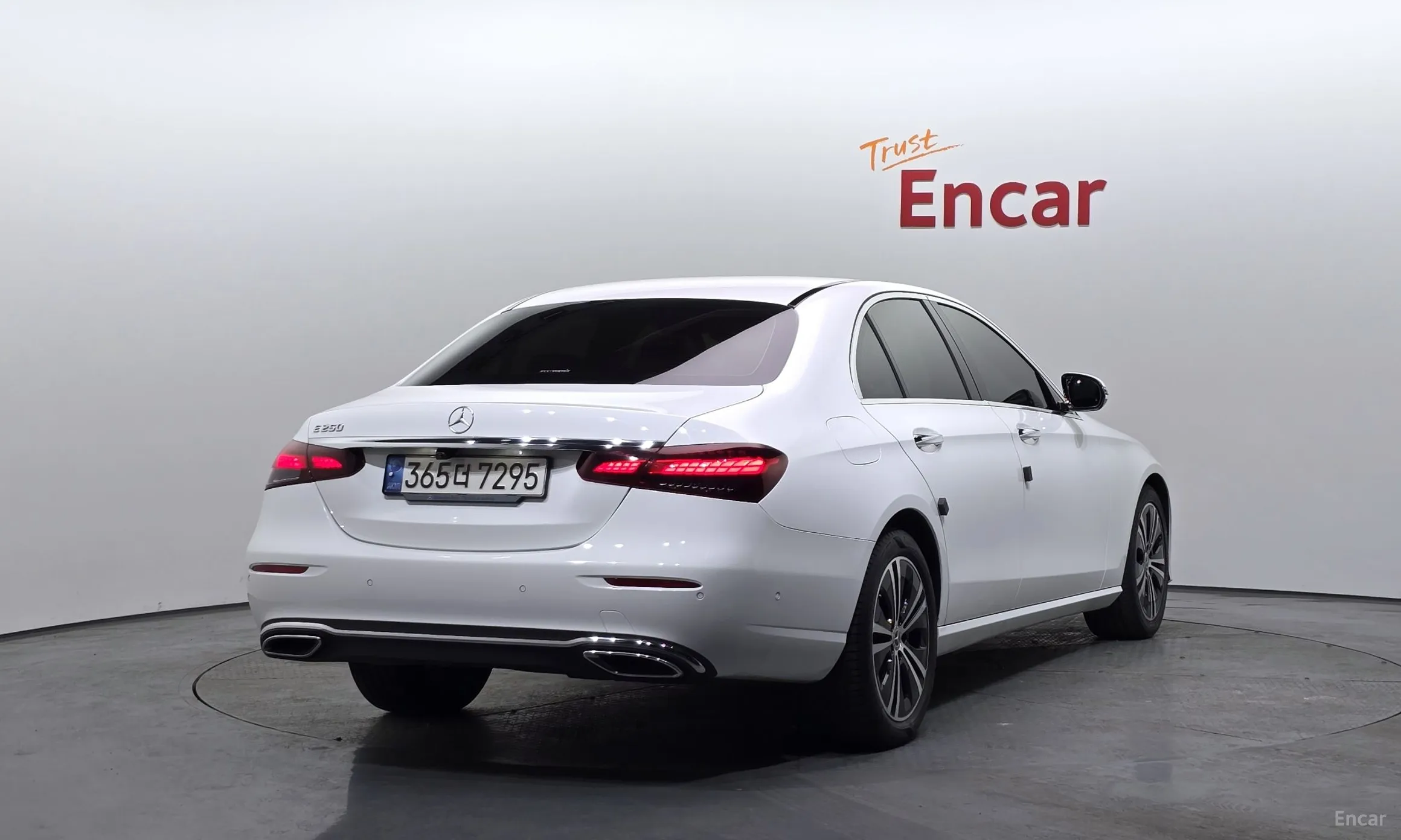 Mercedes Benz E-Class W213 превью 2