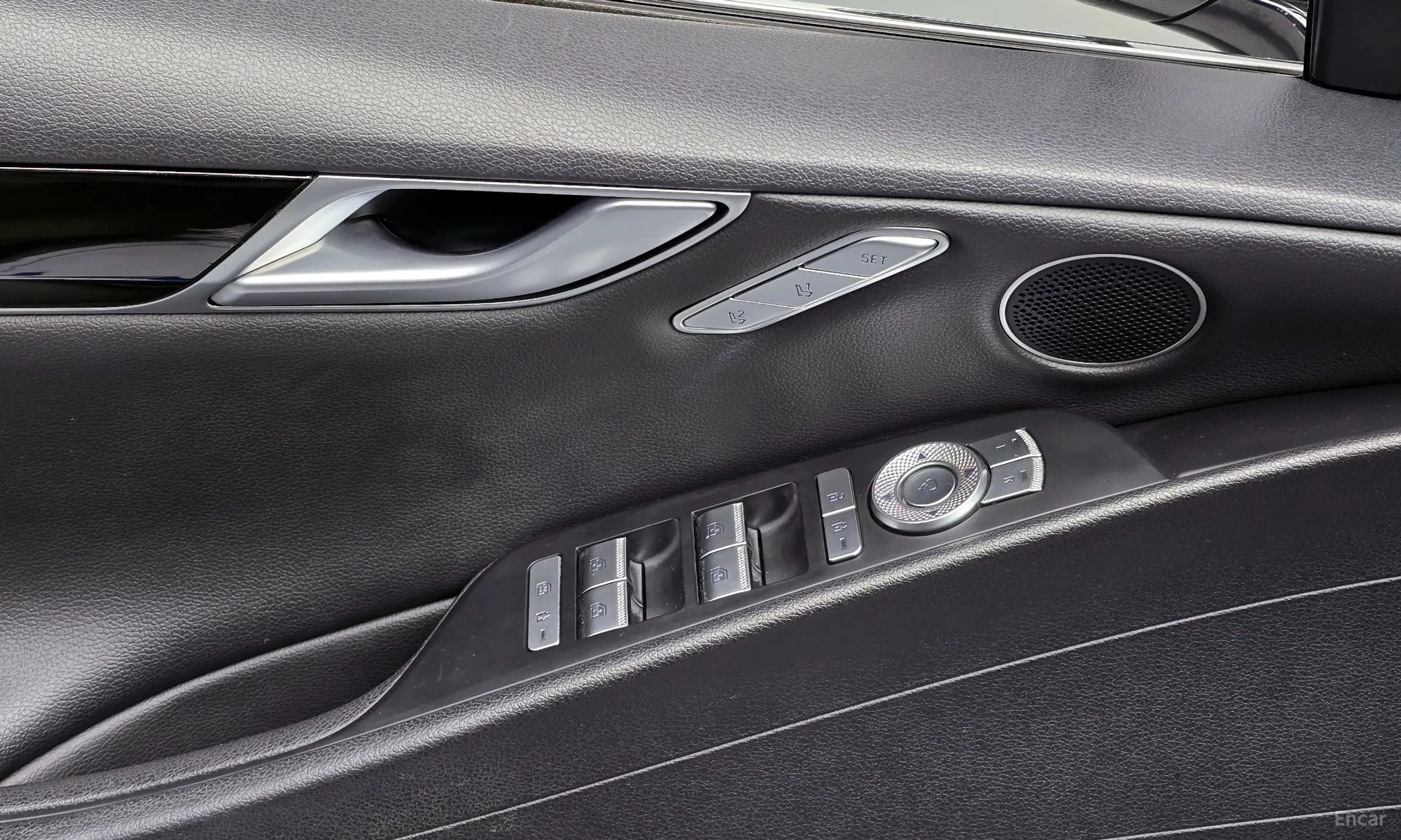 Genesis G80 (RG3) превью 20