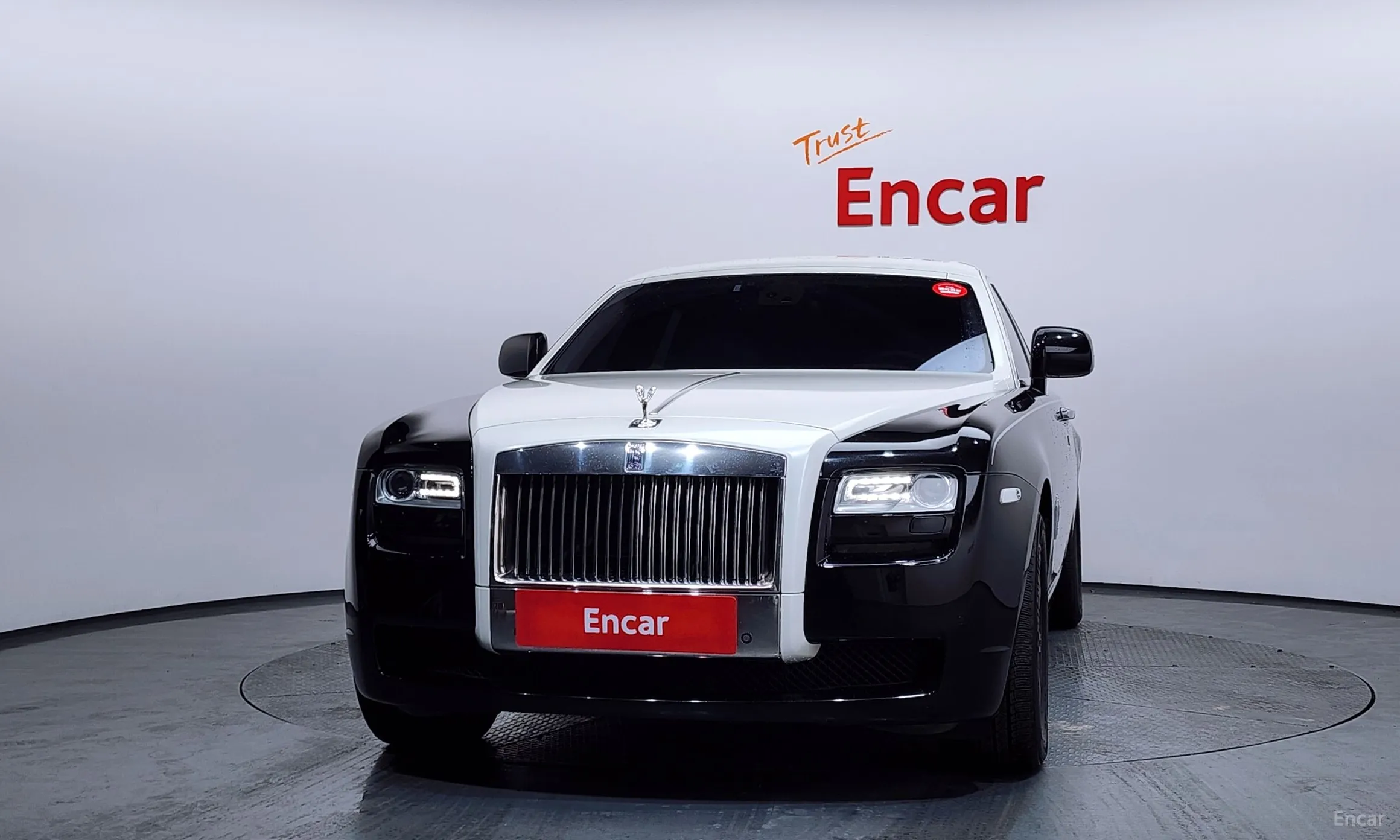 Rolls-Royce Ghost превью 3