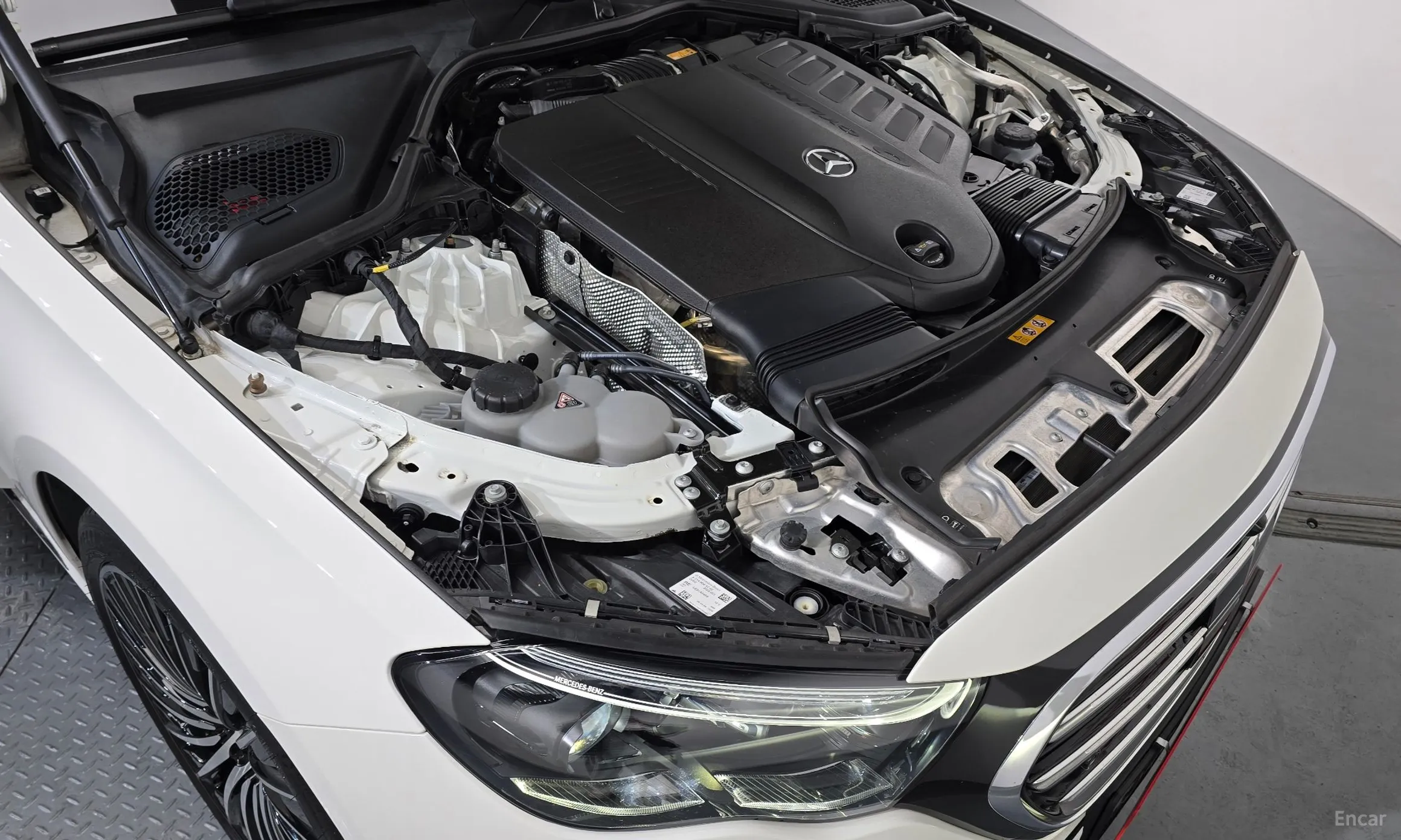 Mercedes Benz E-Class W214 превью 6