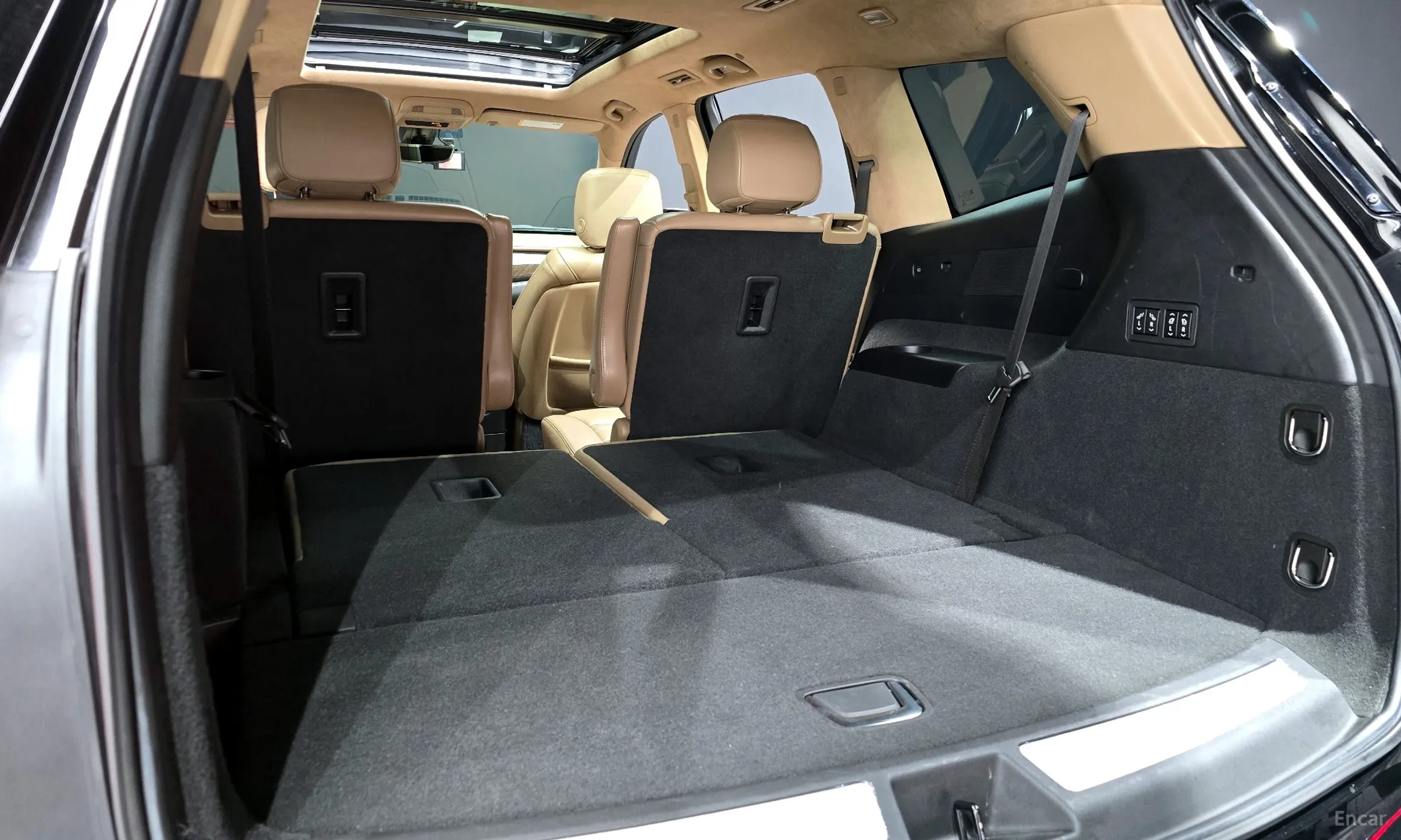Cadillac XT6 превью 20