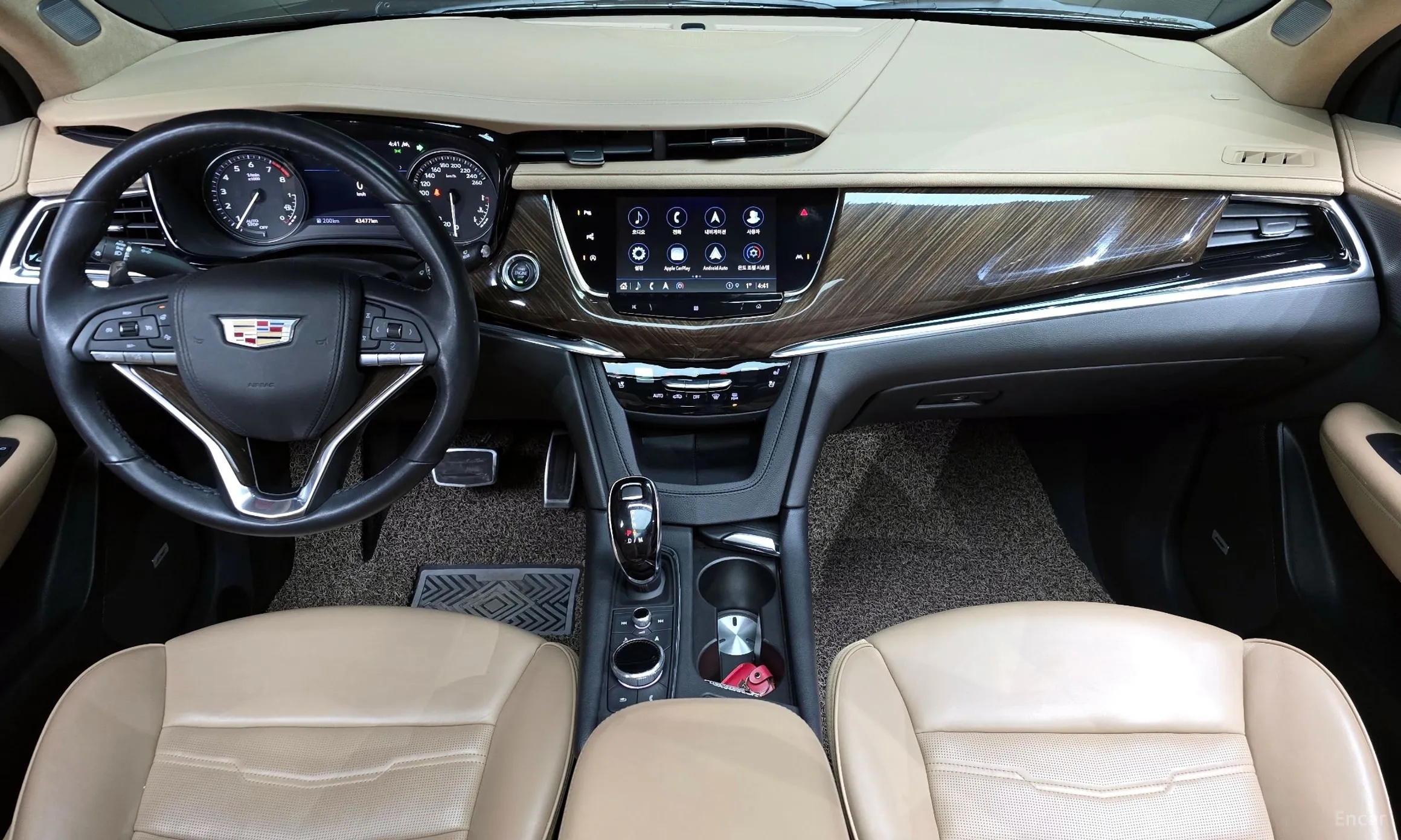 Cadillac XT6 превью 7