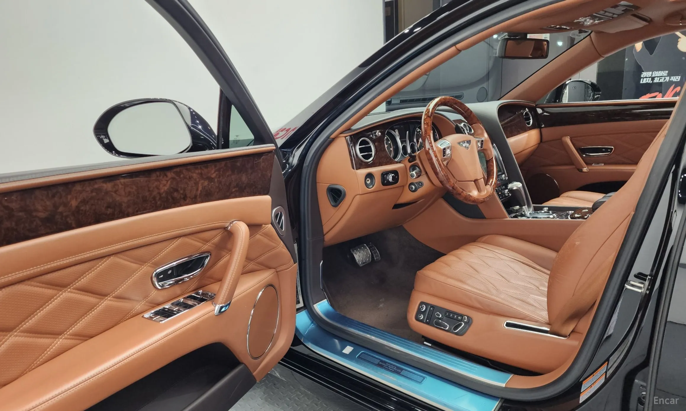 Bentley Flying Spur 2nd Generation превью 10