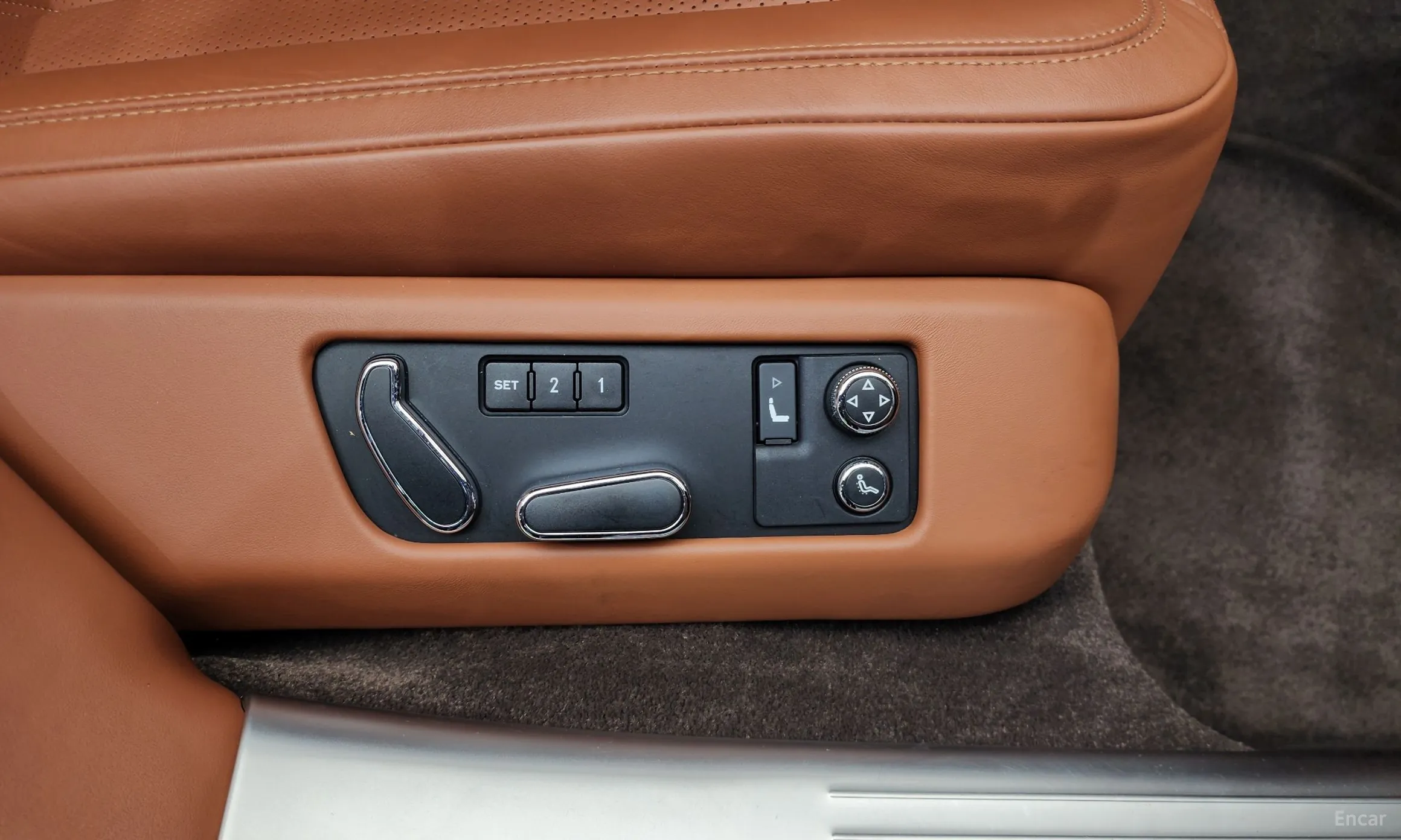 Bentley Flying Spur 2nd Generation превью 17