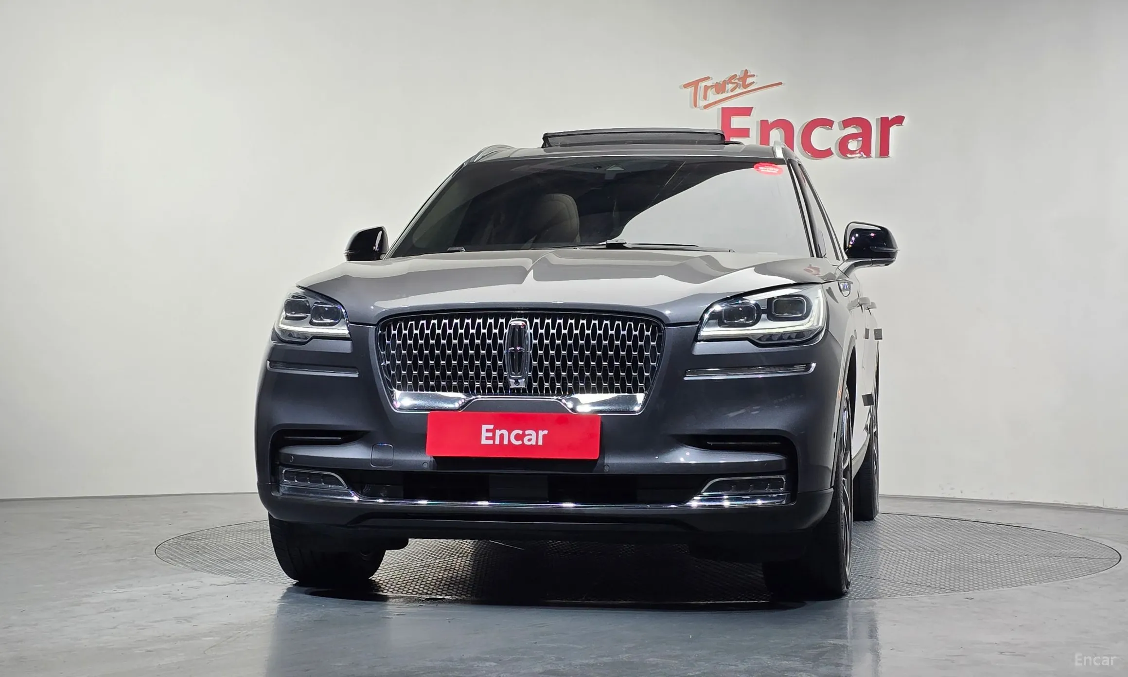 Lincoln Aviator 2nd Generation превью 3
