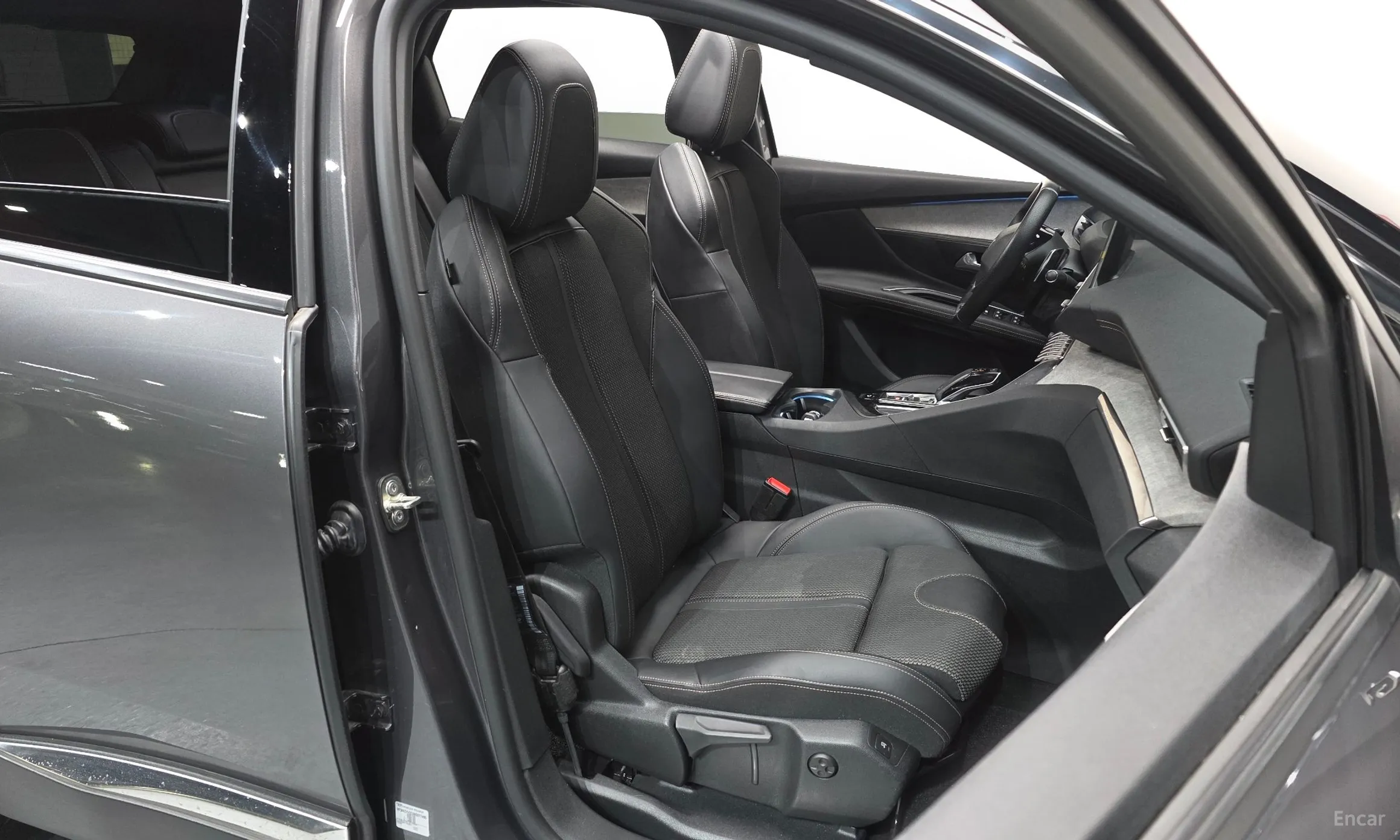 Peugeot 3008 2nd generation превью 10