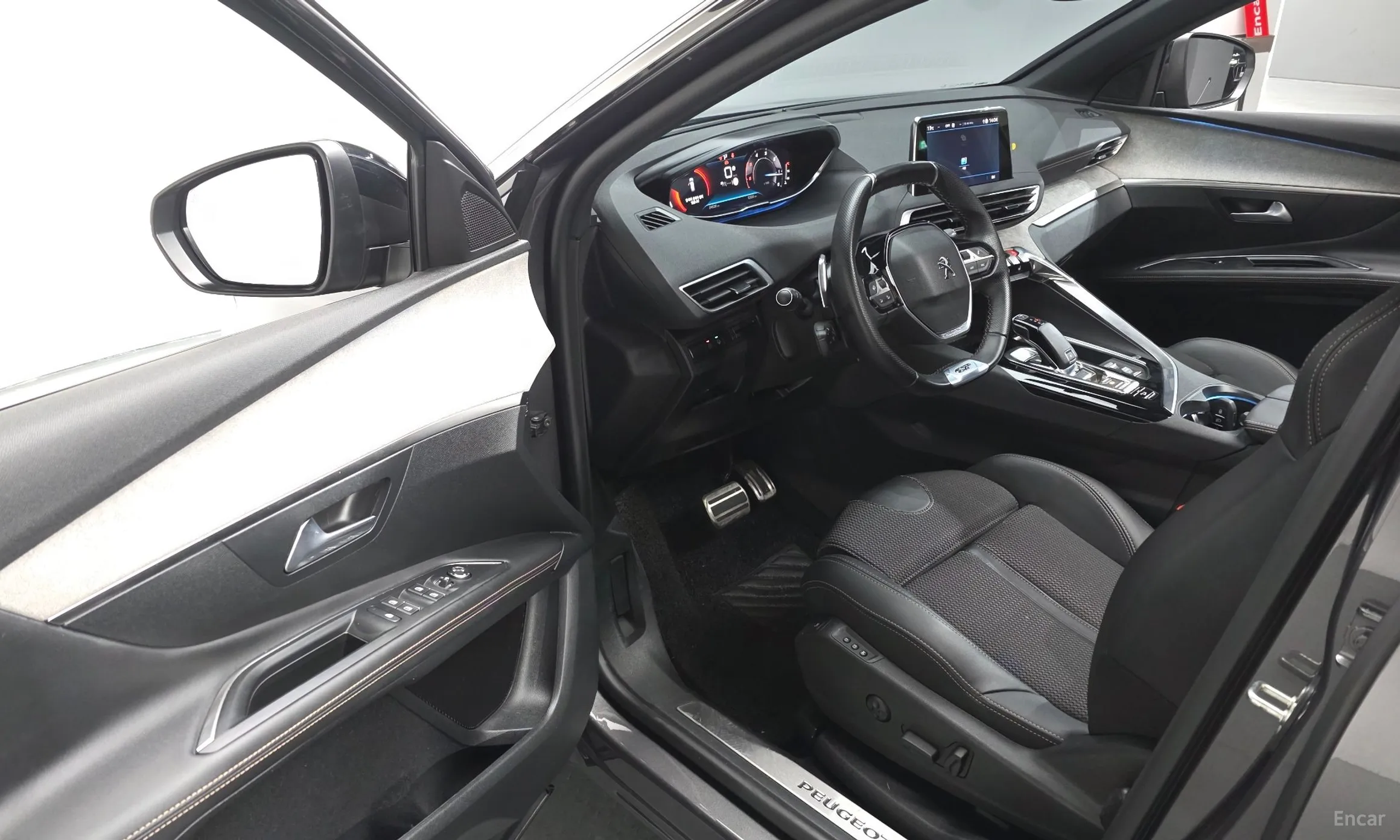 Peugeot 3008 2nd generation превью 12