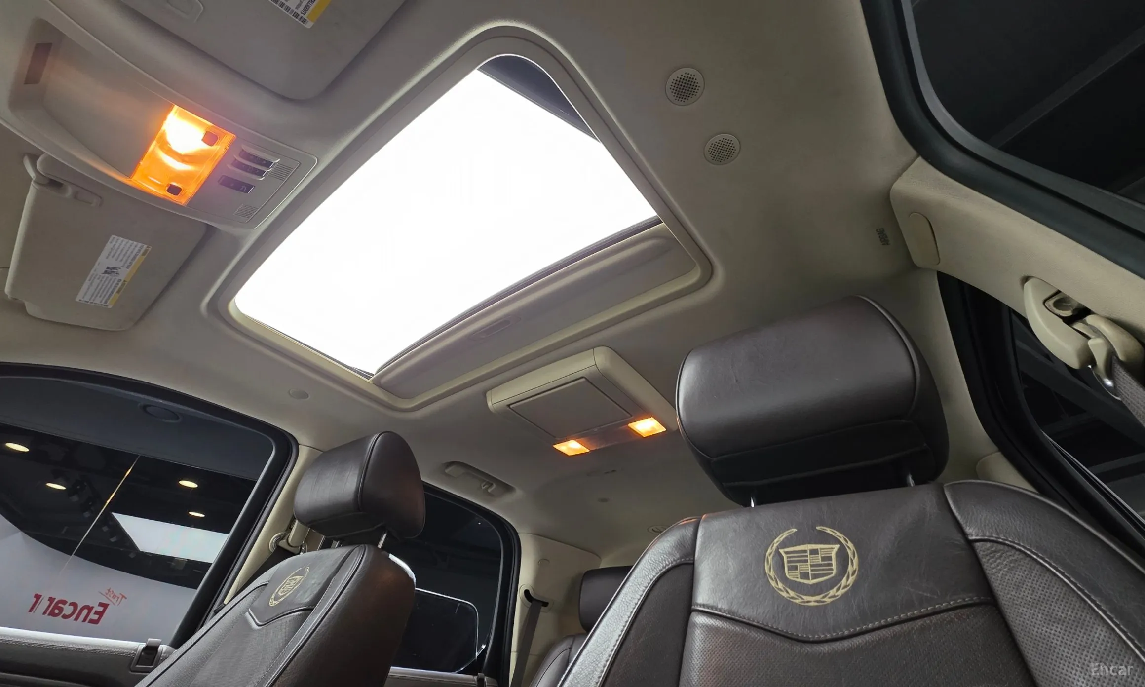 Cadillac Escalade превью 11
