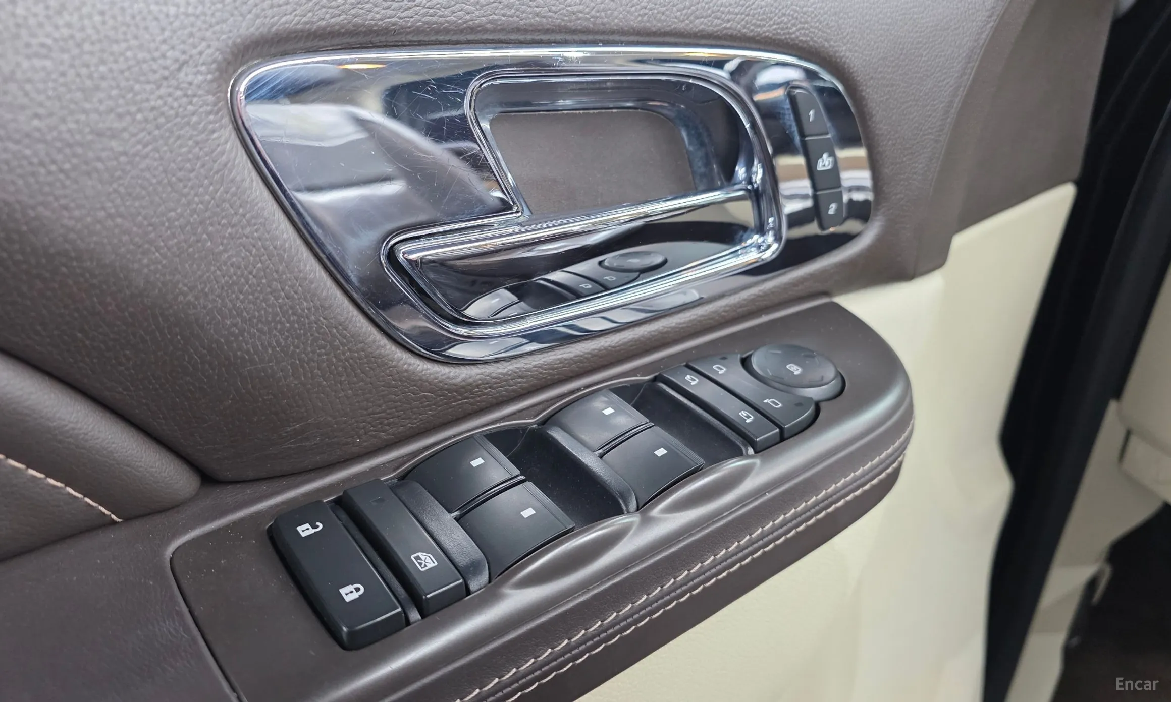 Cadillac Escalade превью 13