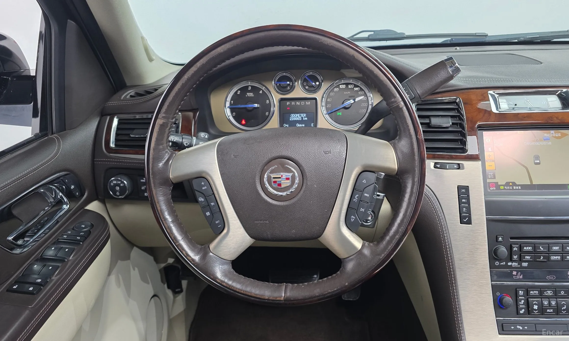 Cadillac Escalade превью 14