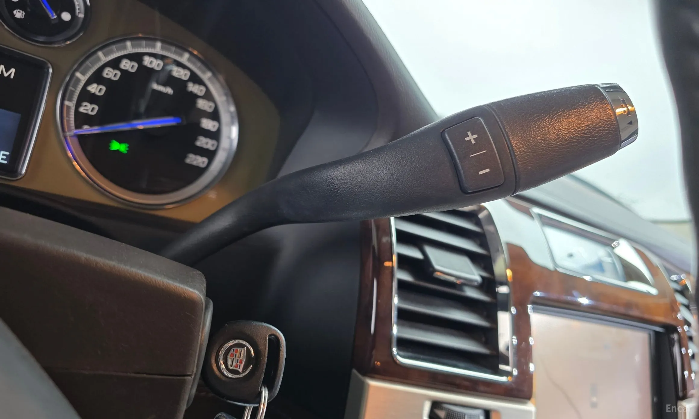 Cadillac Escalade превью 9
