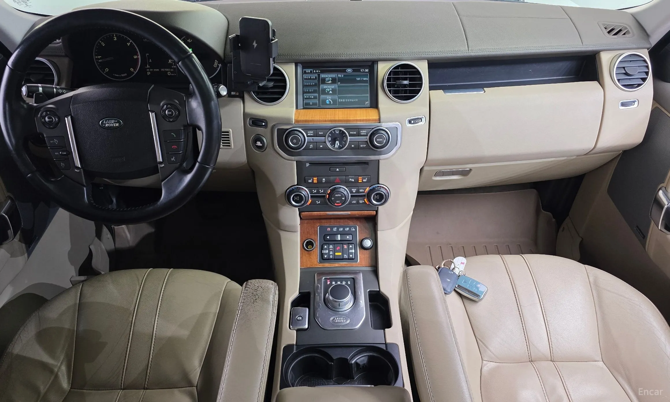 Land Rover Discovery 4 превью 7