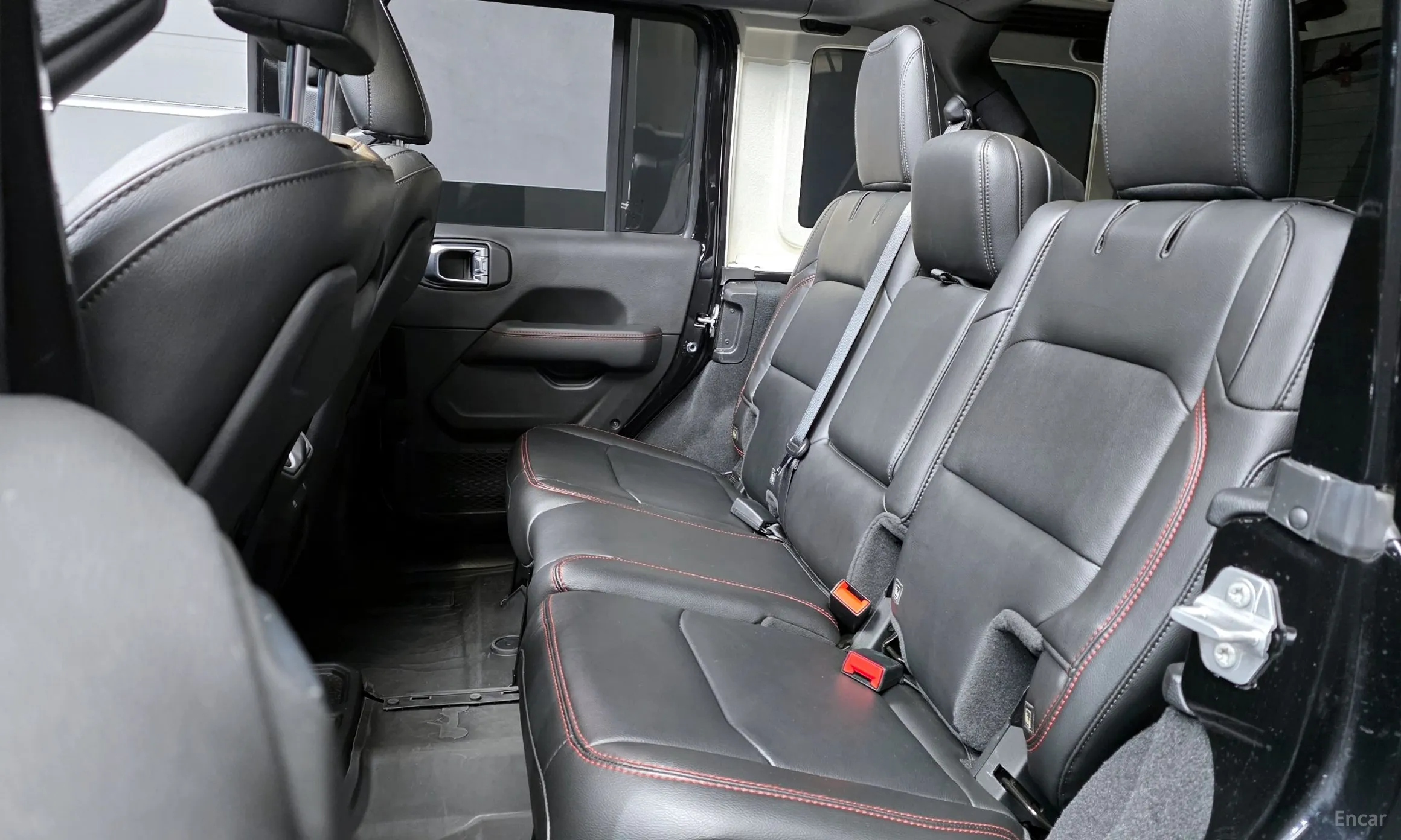Jeep Wrangler (JL) превью 12