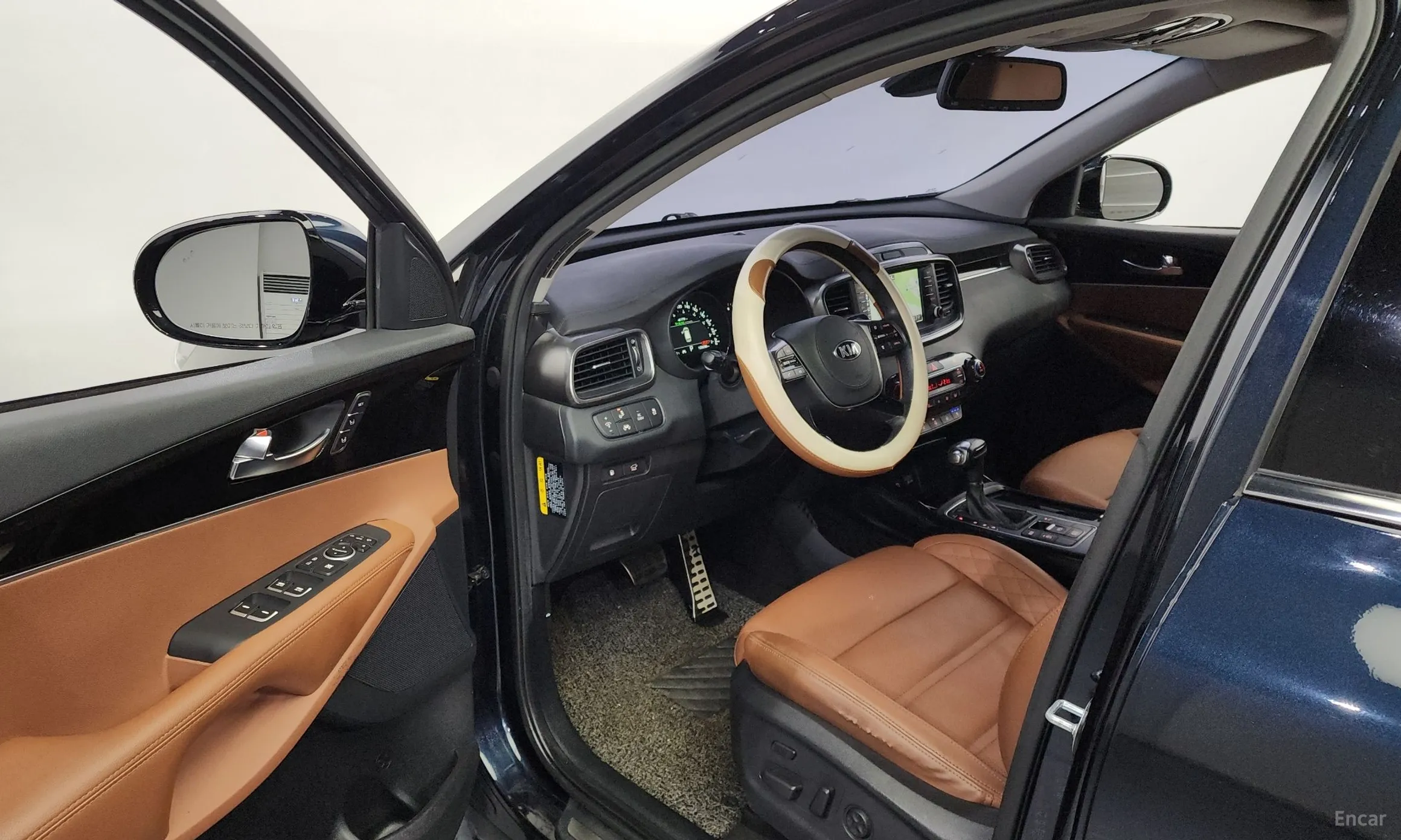 Kia Sorento превью 10