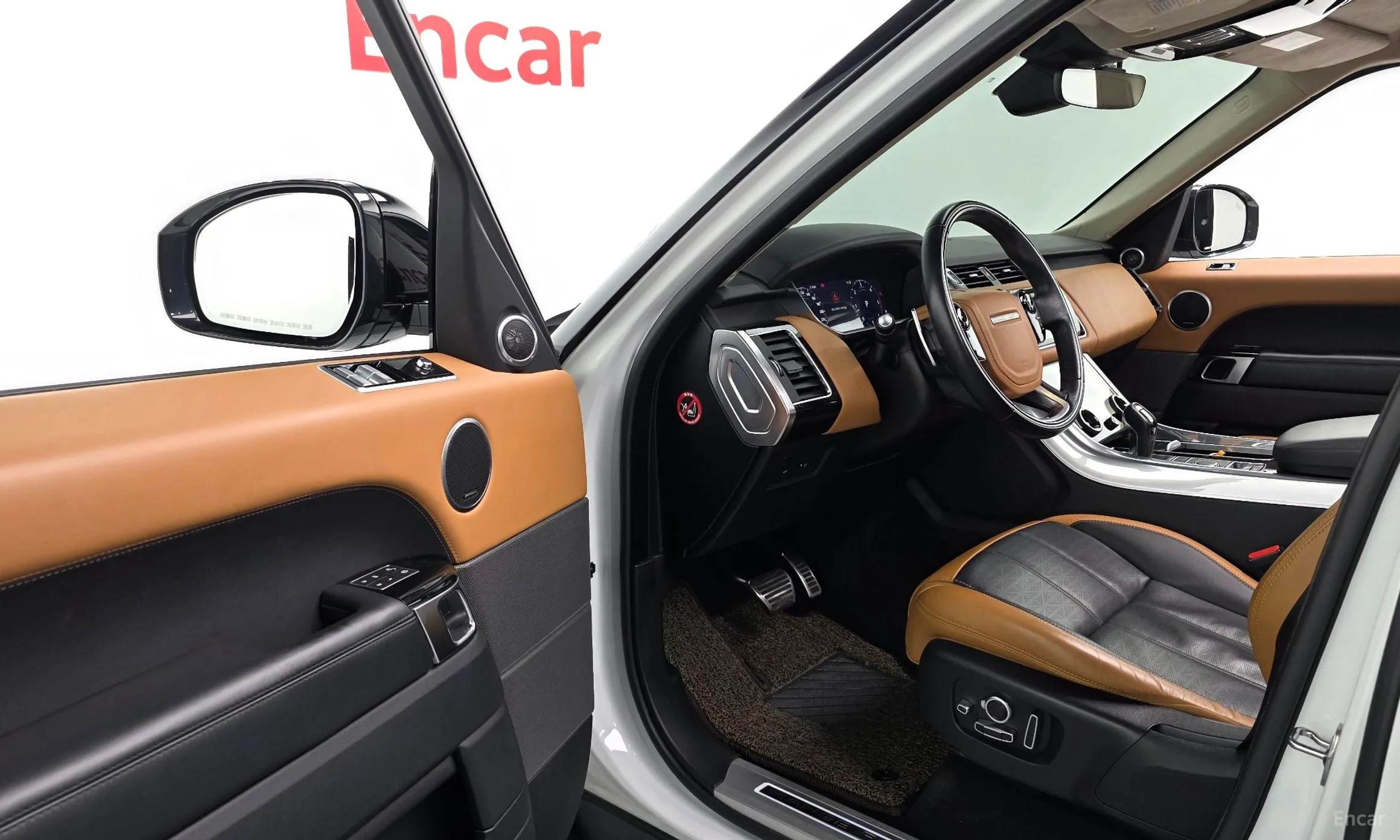 Land Rover Range Rover Sport 2nd Generation превью 11
