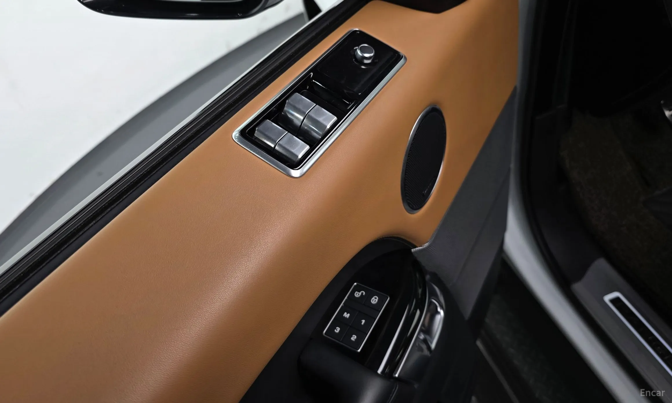 Land Rover Range Rover Sport 2nd Generation превью 17