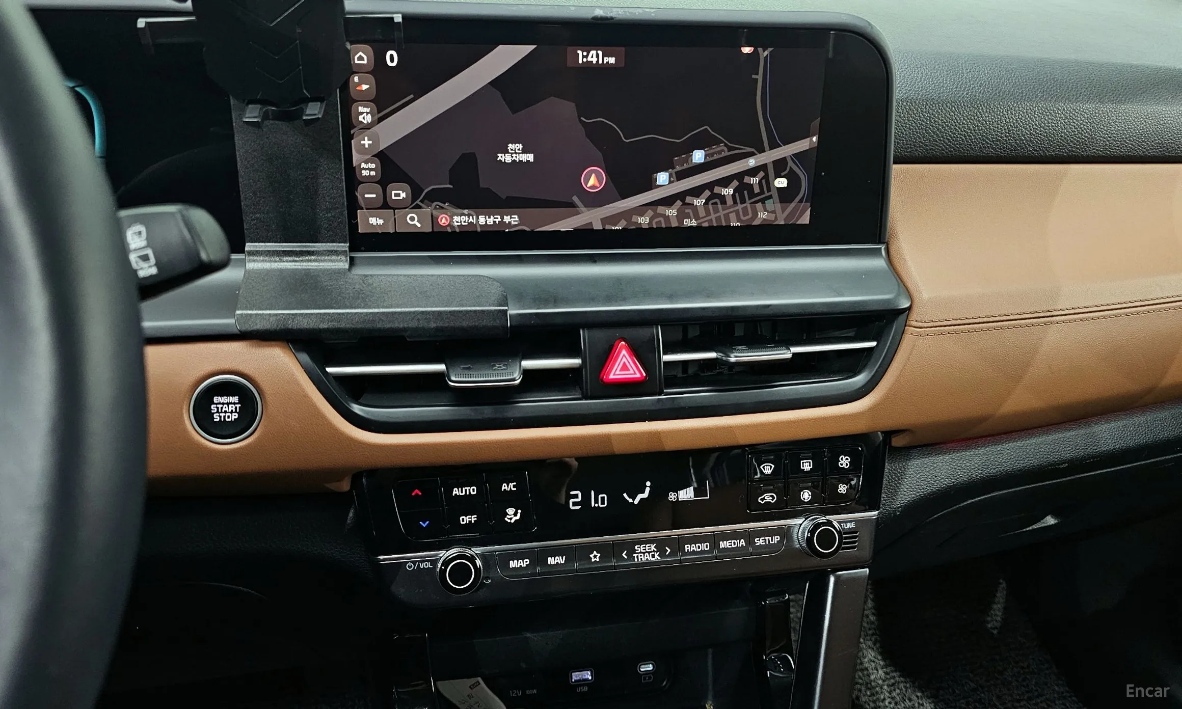 Kia Seltos превью 15