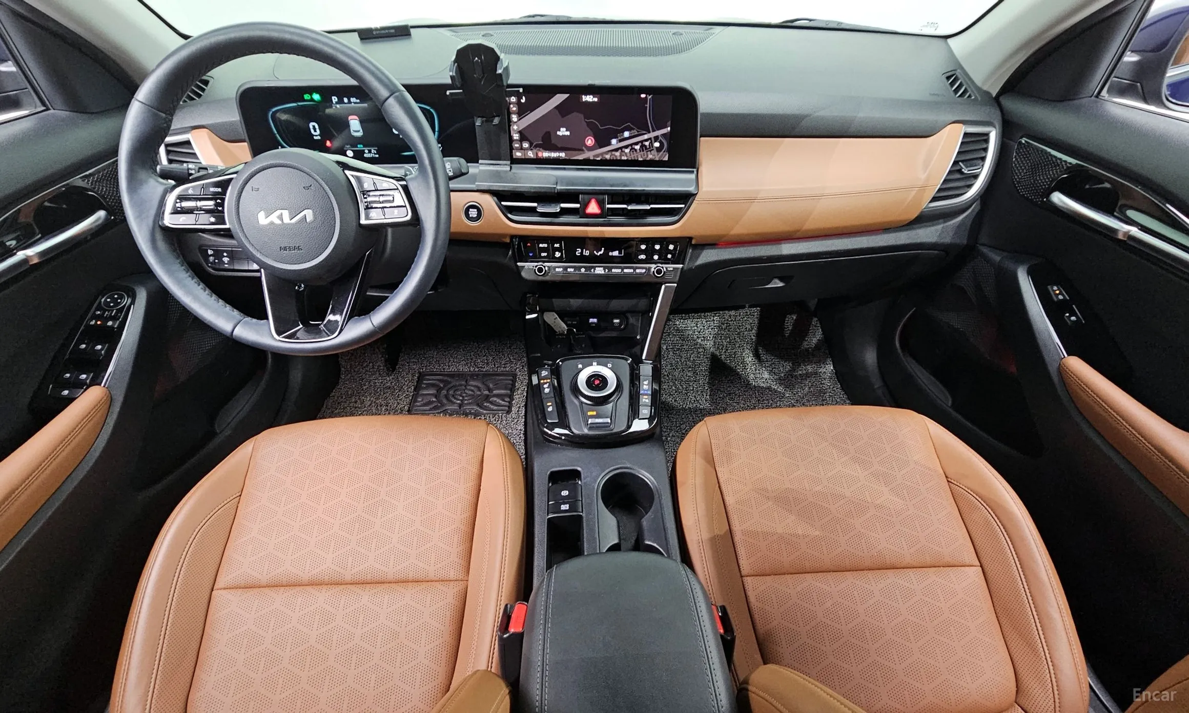 Kia Seltos превью 7