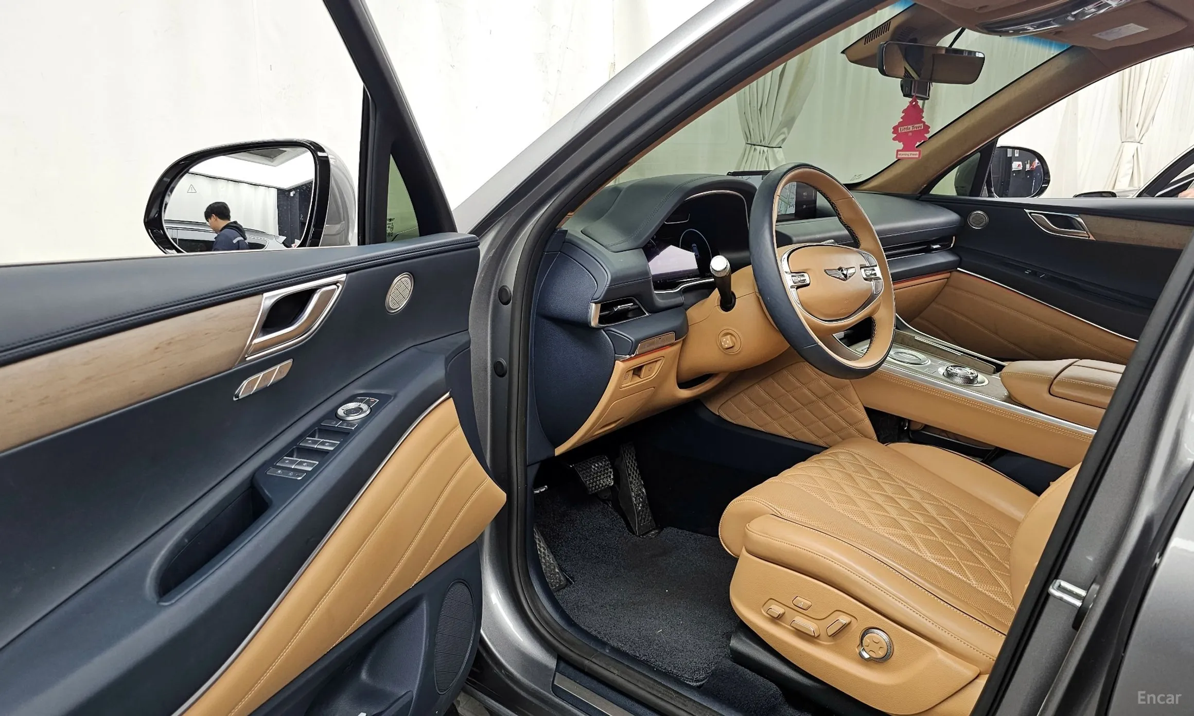 Genesis GV80 превью 10