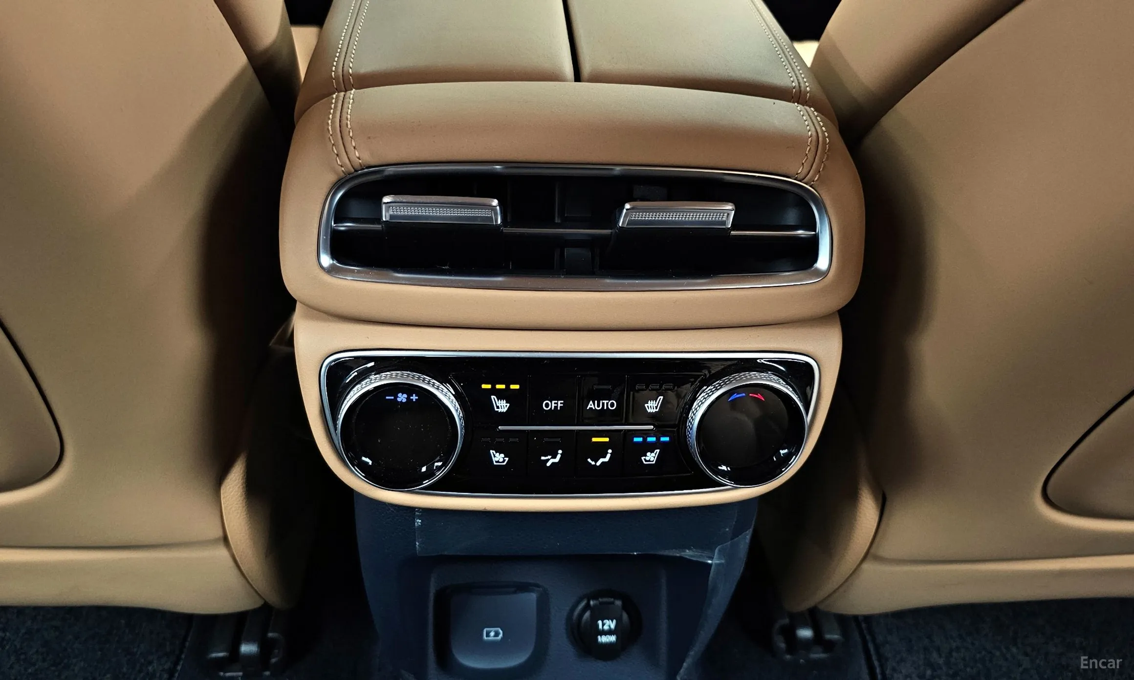 Genesis GV80 превью 18