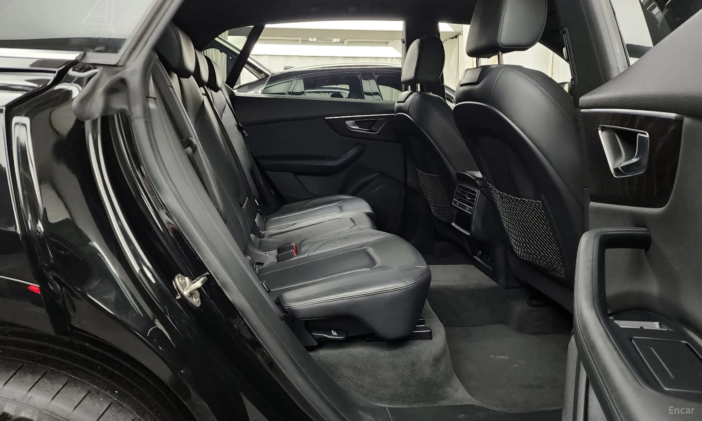 Audi Q8 (4M) превью 12