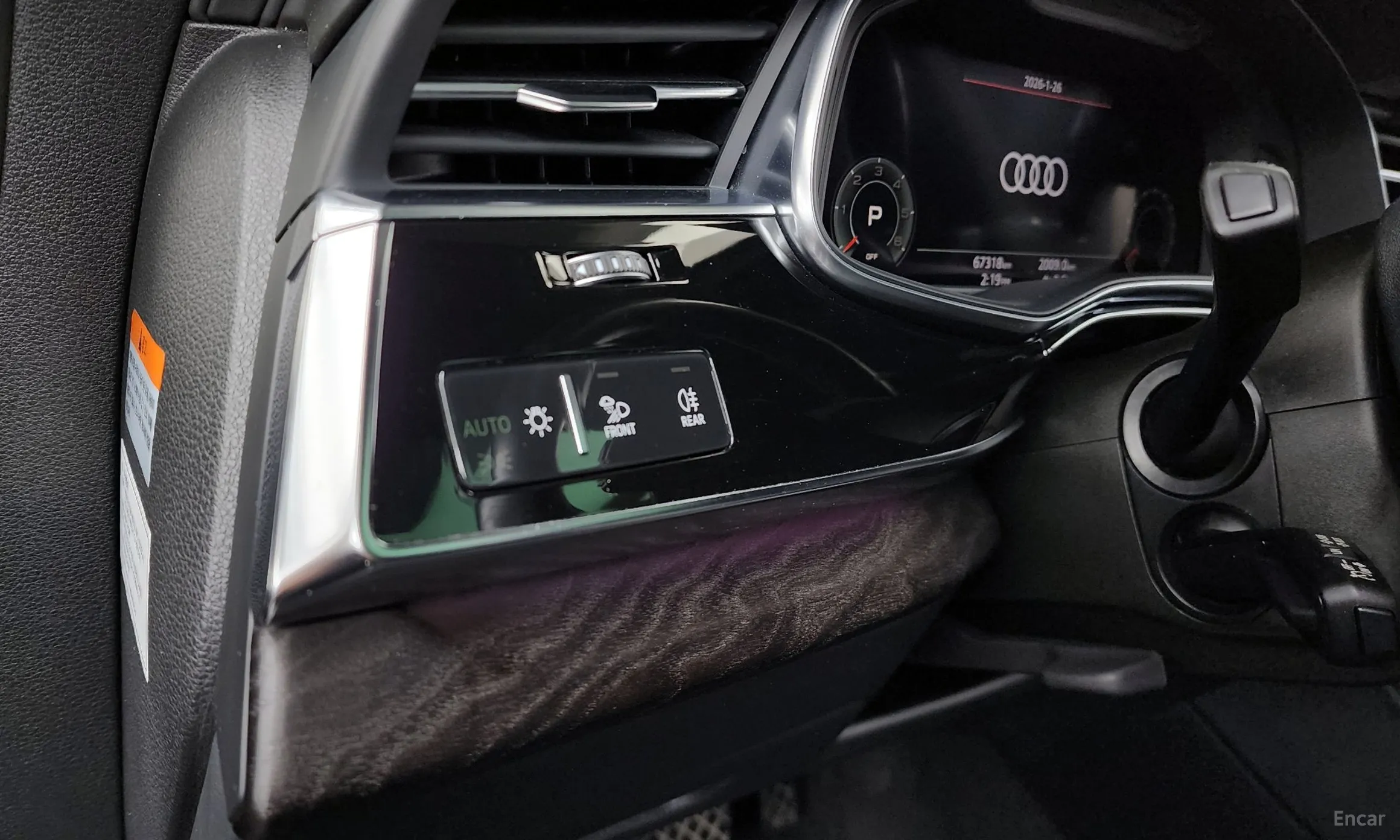 Audi Q8 (4M) превью 16