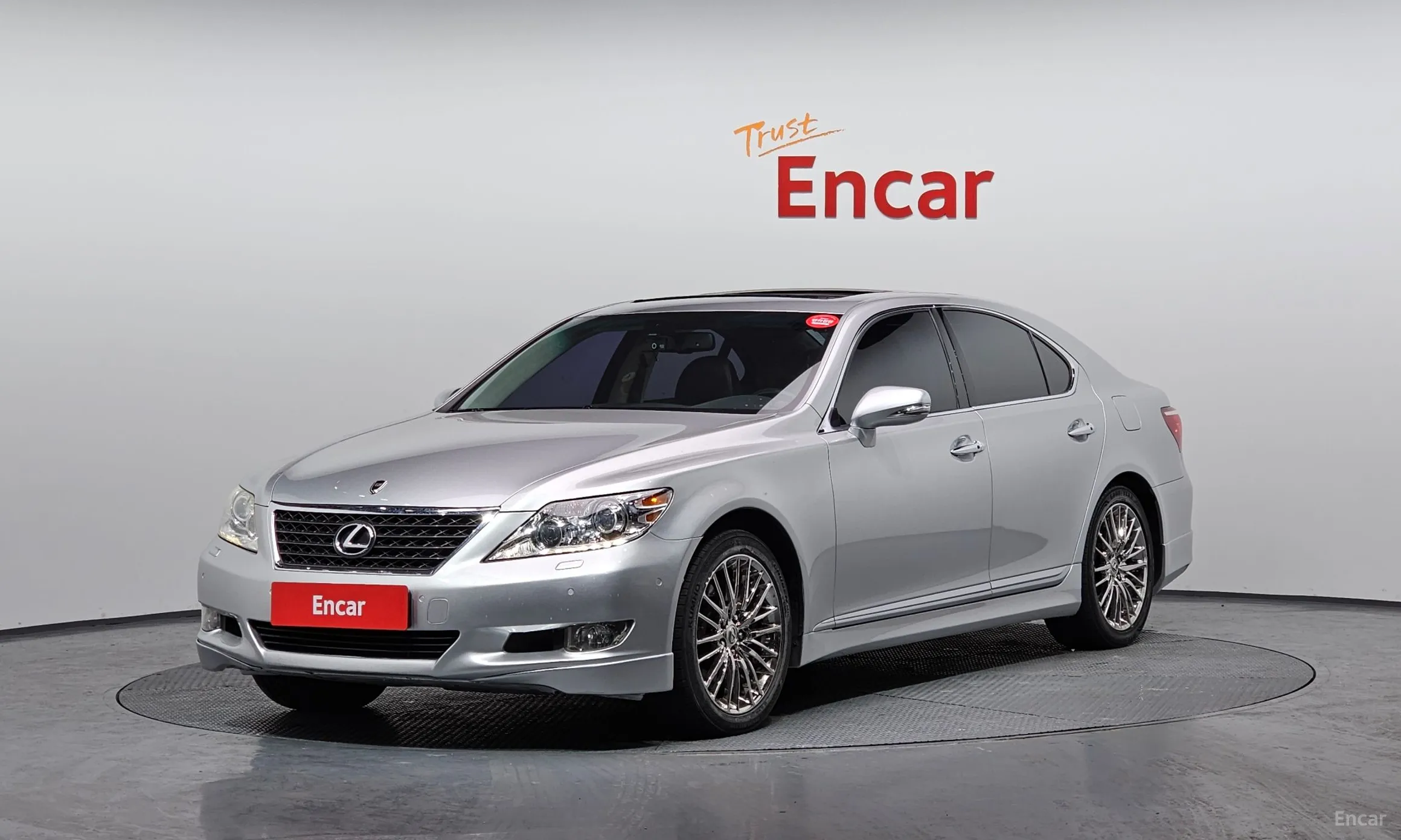 Lexus LS460