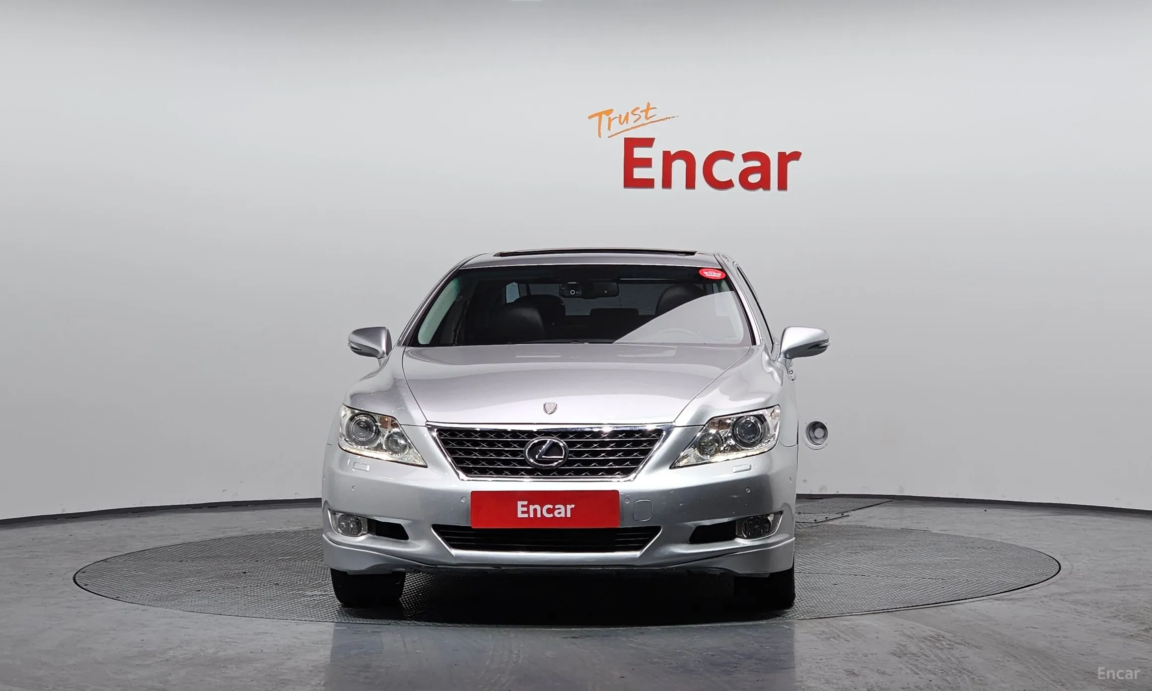 Lexus LS460 превью 3